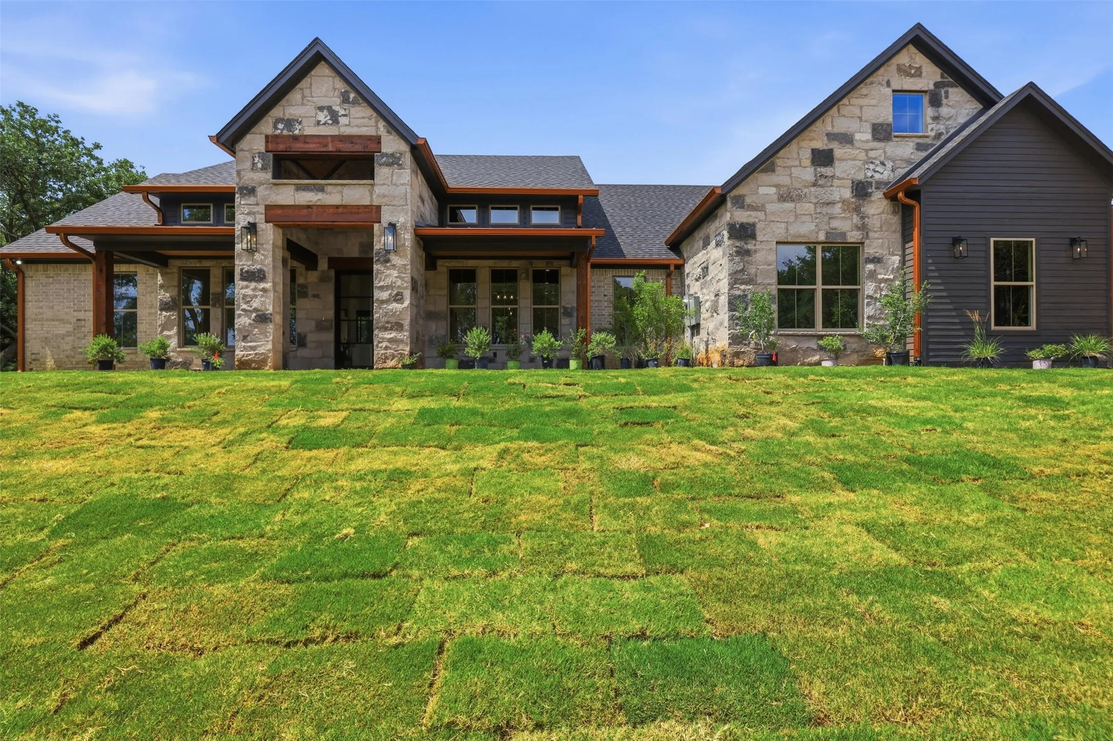 Single Family Residence For Sale in Hood County , 273 Martin Drive, Granbury, Texas 76049, 4 Bedroom, 4 Bathroom, 3 Garage spaces, 2,811 Sqft, built in 2026, mls#21306791, Real Estate Agent in Granbury, Homes For Sale in Hood county, Homes For Sale in Granbury, Realtor in Granbury Texas, Real Estate Brokerage Independent Realty Texas, Luminita Cordes Realtor