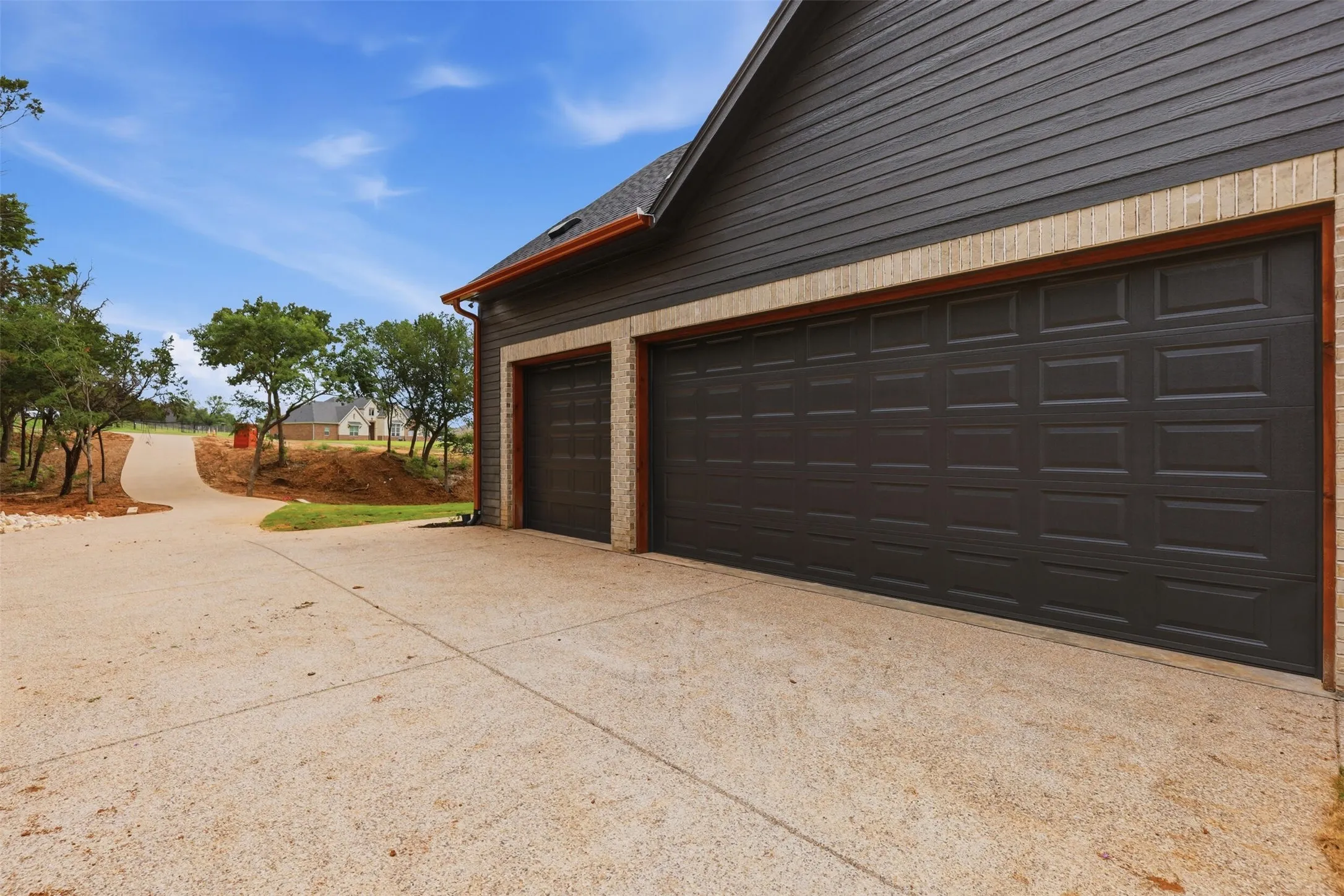 Single Family Residence For Sale in Hood County , 273 Martin Drive, Granbury, Texas 76049, 4 Bedroom, 4 Bathroom, 3 Garage spaces, 2,811 Sqft, built in 2026, mls#21306791, Real Estate Agent in Granbury, Homes For Sale in Hood county, Homes For Sale in Granbury, Realtor in Granbury Texas, Real Estate Brokerage Independent Realty Texas, Luminita Cordes Realtor