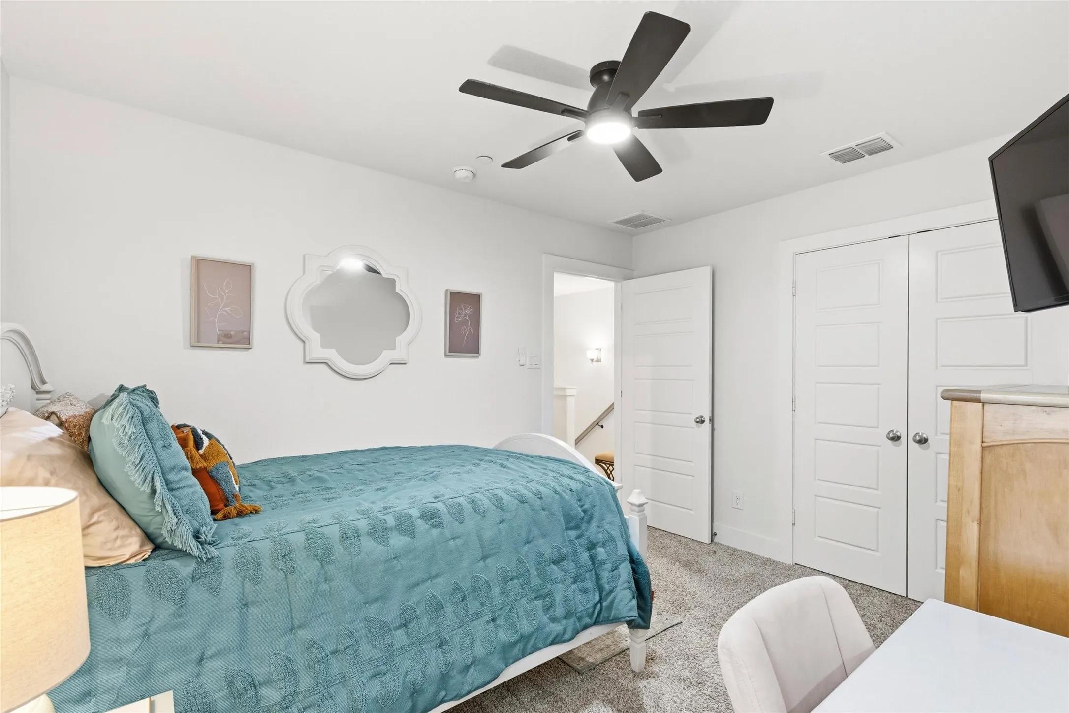 Townhouse For Rent in Tarrant County , 7688 Resting Mews, North Richland Hills, Texas 76182, 3 Bedroom, 3 Bathroom, 2 Garage spaces, 1,497 Sqft, built in 2020, mls#21307612, Real Estate Agent in North Richland Hills, Homes For Rent in Tarrant county, Homes For Rent in North Richland Hills, Realtor in North Richland Hills Texas, Real Estate Brokerage Independent Realty Texas, Luminita Cordes Realtor