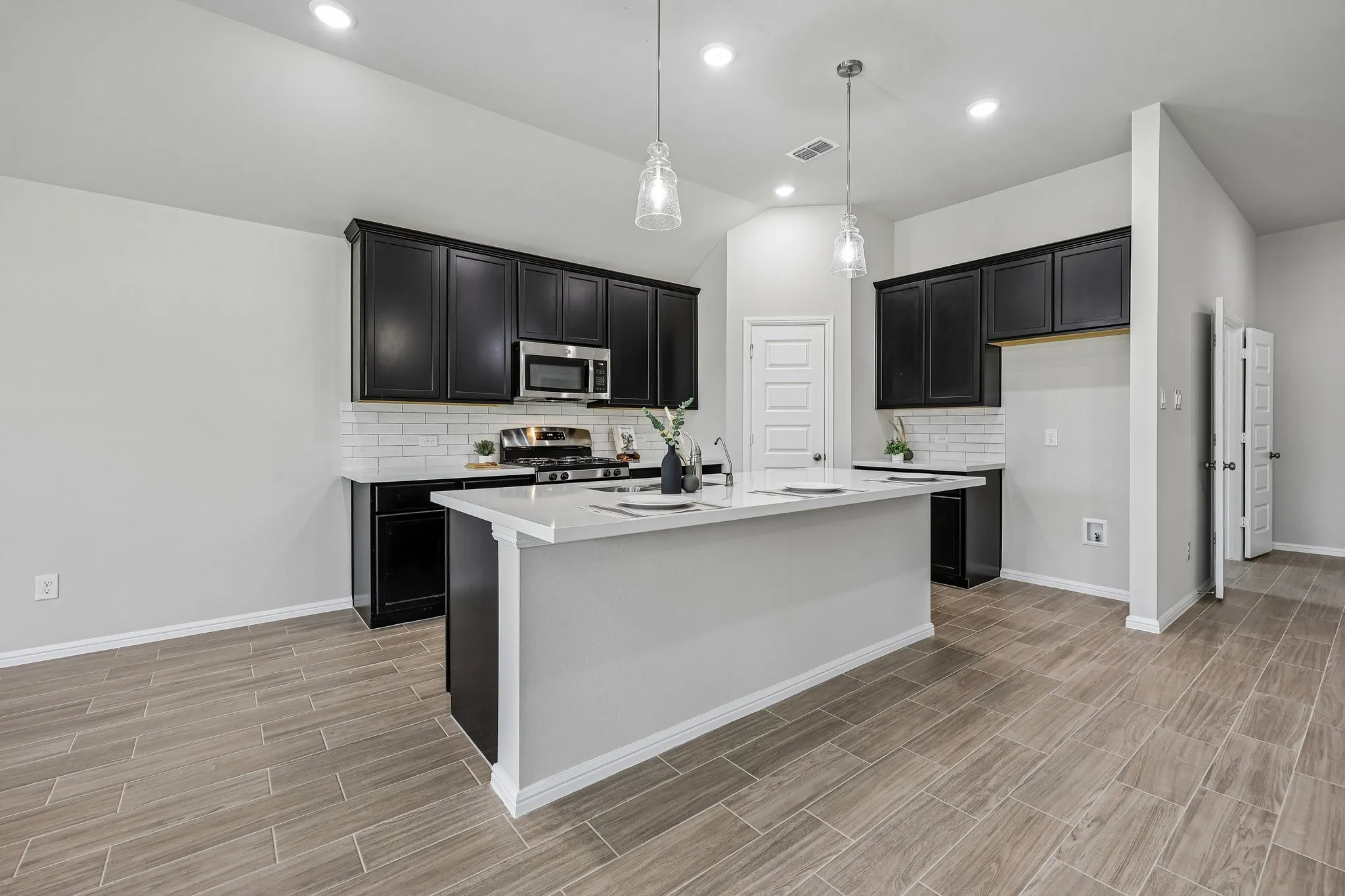 Single Family Residence For Sale in Denton County , 7312 Sumac Drive, Denton, Texas 76226, 4 Bedroom, 3 Bathroom, 2 Garage spaces, 2,106 Sqft, built in 2026, mls#21299512, Real Estate Agent in Denton, Homes For Sale in Denton county, Homes For Sale in Denton, Realtor in Denton Texas, Real Estate Brokerage Independent Realty Texas, Luminita Cordes Realtor