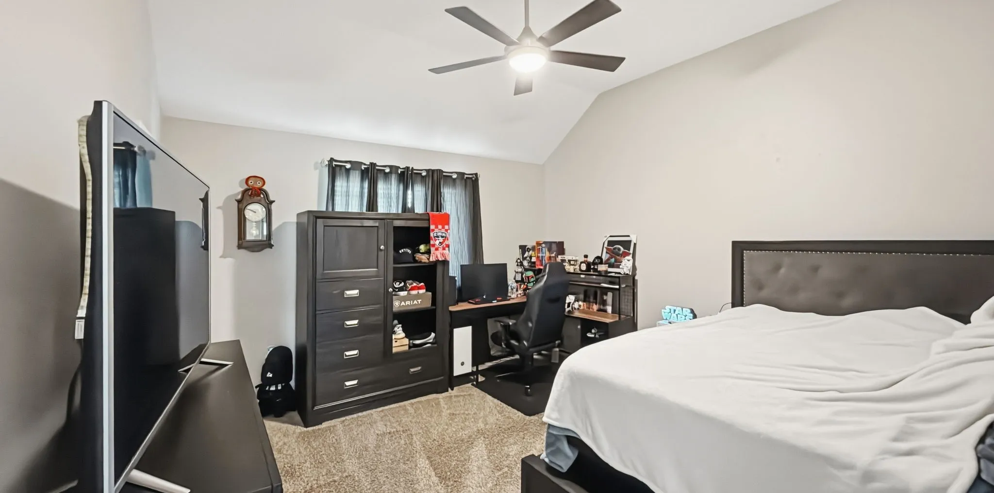 Single Family Residence For Sale in Kaufman County , 10657 County Road 213, Forney, Texas 75126, 6 Bedroom, 5 Bathroom, 5 Garage spaces, 4,247 Sqft, built in 2017, mls#21306934, Real Estate Agent in Forney, Homes For Sale in Kaufman county, Homes For Sale in Forney, Realtor in Forney Texas, Real Estate Brokerage Independent Realty Texas, Luminita Cordes Realtor