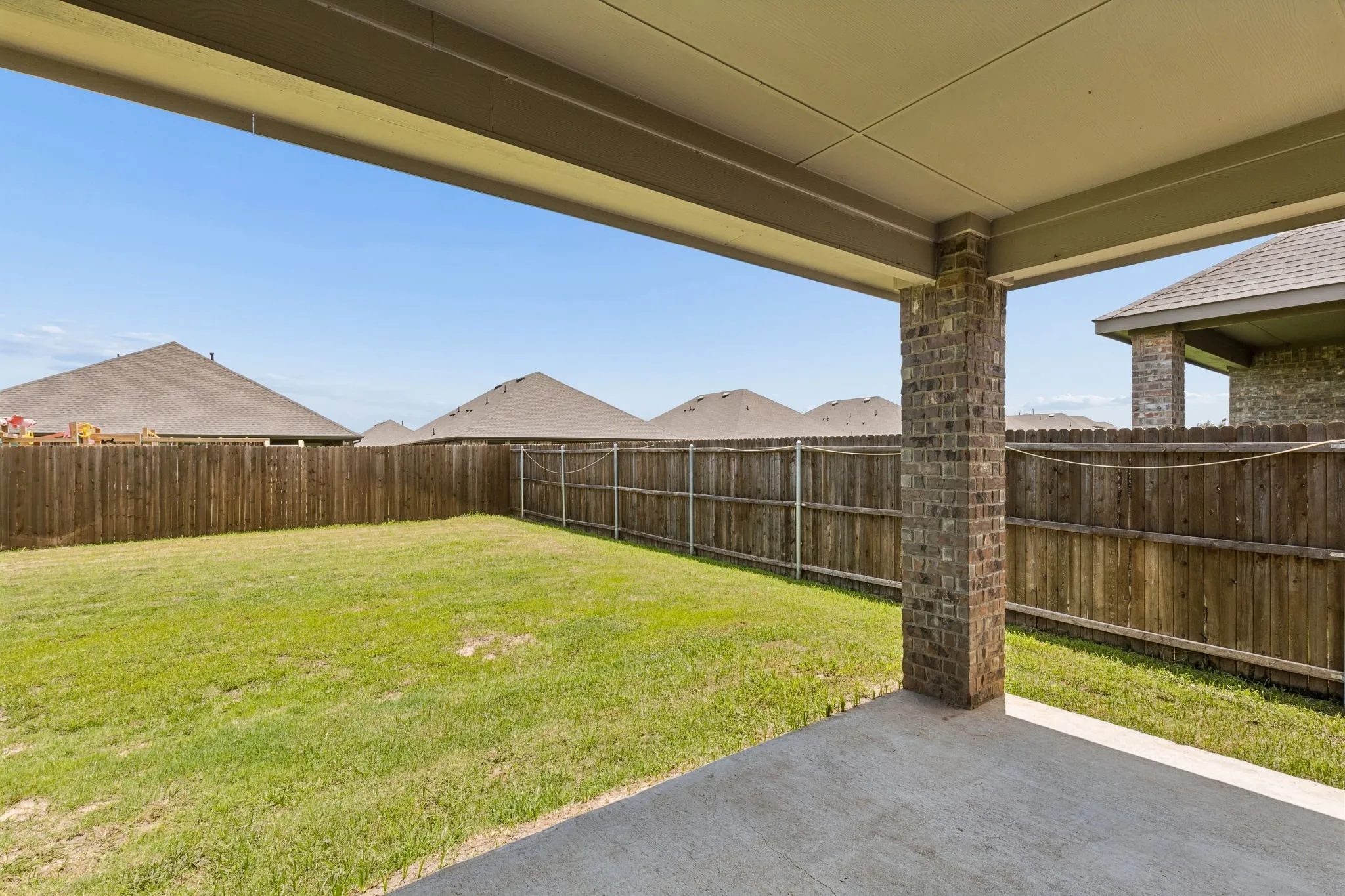 Single Family Residence For Rent in Hunt County , 230 Mockingbird Way, Caddo Mills, Texas 75135, 4 Bedroom, 2 Bathroom, 2 Garage spaces, 1,801 Sqft, built in 2022, mls#21279342, Real Estate Agent in Caddo Mills, Homes For Rent in Hunt county, Homes For Rent in Caddo Mills, Realtor in Caddo Mills Texas, Real Estate Brokerage Independent Realty Texas, Luminita Cordes Realtor