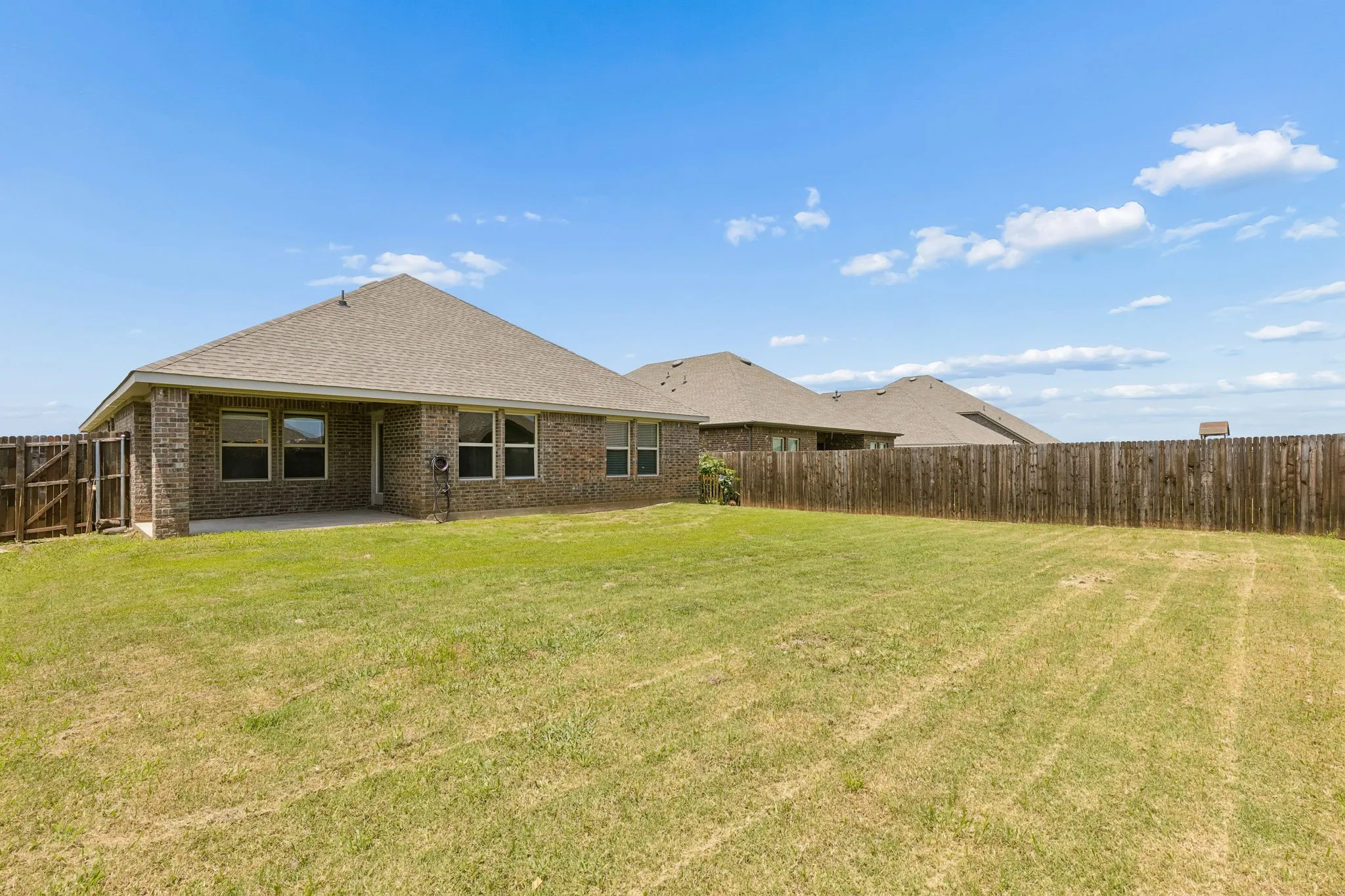 Single Family Residence For Rent in Hunt County , 230 Mockingbird Way, Caddo Mills, Texas 75135, 4 Bedroom, 2 Bathroom, 2 Garage spaces, 1,801 Sqft, built in 2022, mls#21279342, Real Estate Agent in Caddo Mills, Homes For Rent in Hunt county, Homes For Rent in Caddo Mills, Realtor in Caddo Mills Texas, Real Estate Brokerage Independent Realty Texas, Luminita Cordes Realtor