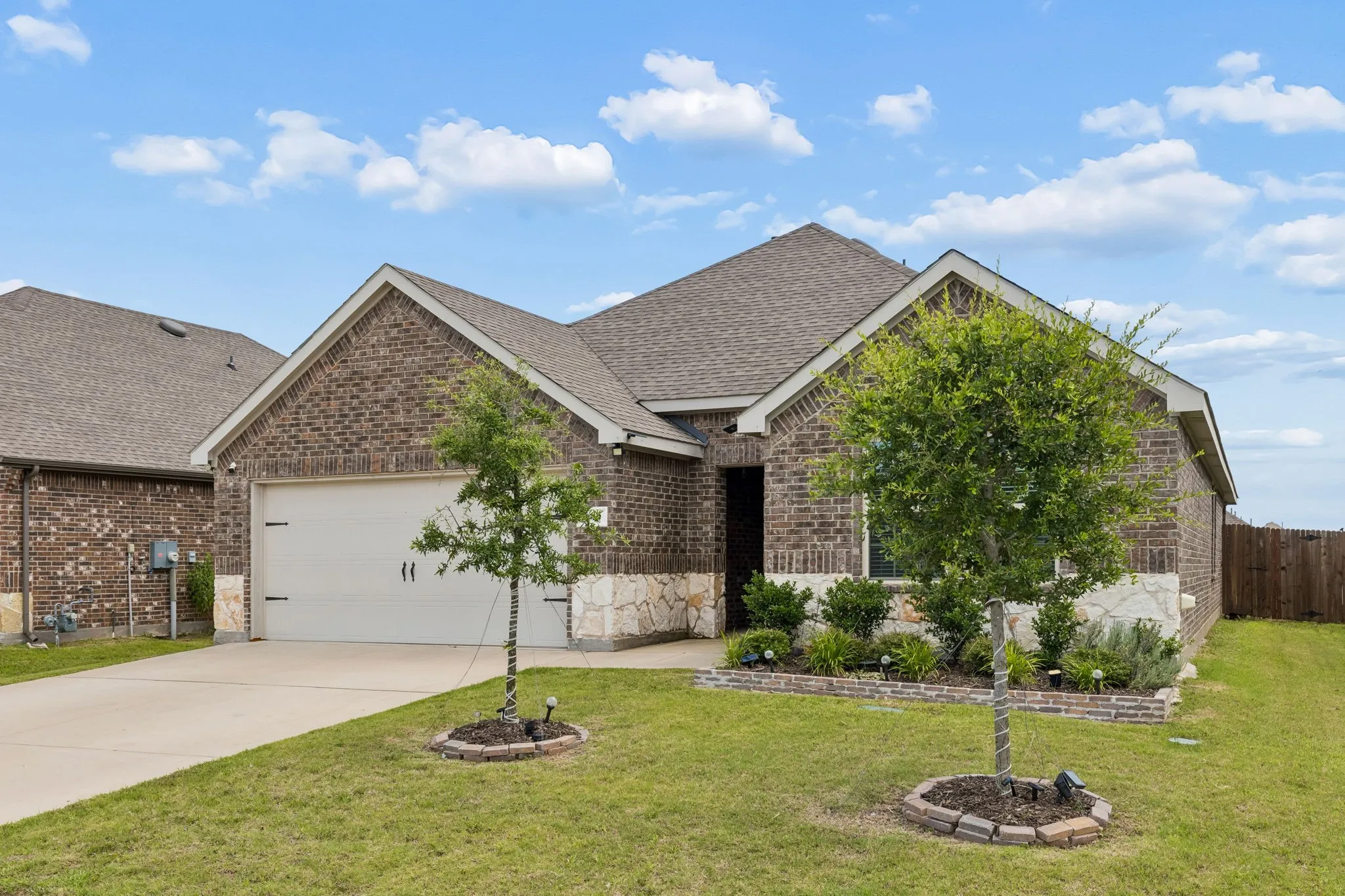 Single Family Residence For Rent in Hunt County , 230 Mockingbird Way, Caddo Mills, Texas 75135, 4 Bedroom, 2 Bathroom, 2 Garage spaces, 1,801 Sqft, built in 2022, mls#21279342, Real Estate Agent in Caddo Mills, Homes For Rent in Hunt county, Homes For Rent in Caddo Mills, Realtor in Caddo Mills Texas, Real Estate Brokerage Independent Realty Texas, Luminita Cordes Realtor
