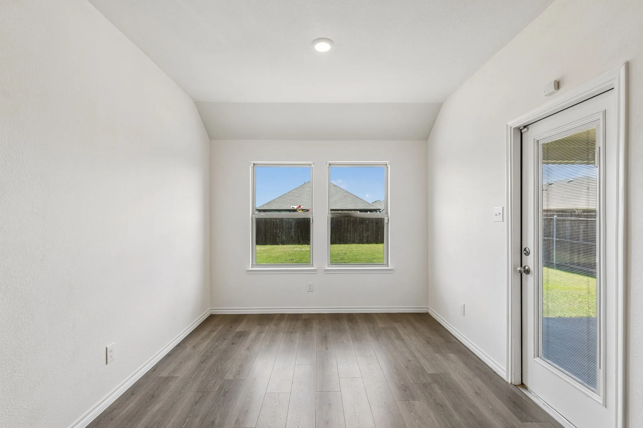 Single Family Residence For Rent in Hunt County , 230 Mockingbird Way, Caddo Mills, Texas 75135, 4 Bedroom, 2 Bathroom, 2 Garage spaces, 1,801 Sqft, built in 2022, mls#21279342, Real Estate Agent in Caddo Mills, Homes For Rent in Hunt county, Homes For Rent in Caddo Mills, Realtor in Caddo Mills Texas, Real Estate Brokerage Independent Realty Texas, Luminita Cordes Realtor