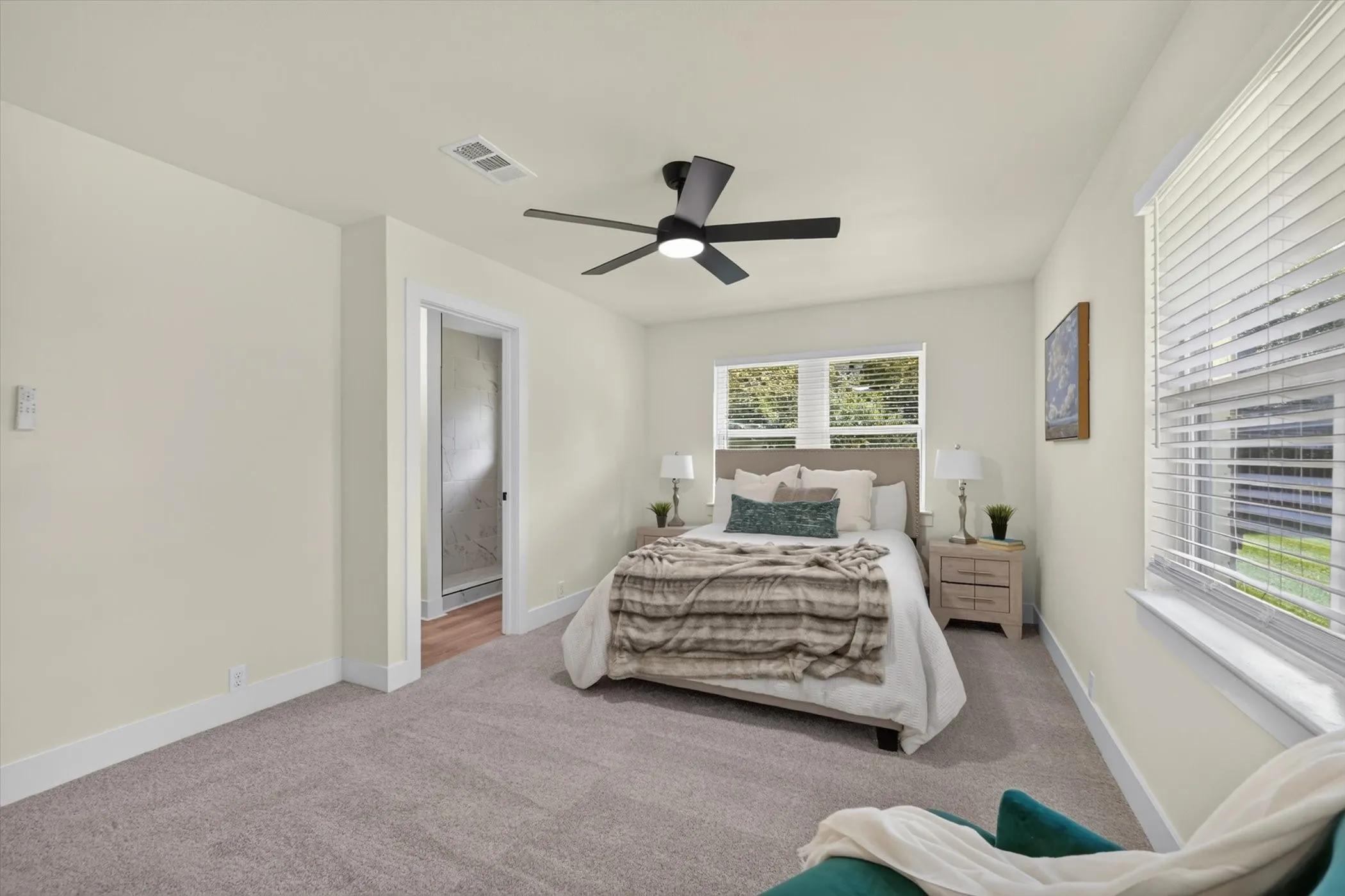 Single Family Residence For Sale in Grayson County , 372 Tooley Street, Van Alstyne, Texas 75495, 4 Bedrooms, 3 Bathrooms, Garage spaces, 2,077 Sqft, built in 1965, Price $300,000, mls#21307179, Real Estate Agent in Van Alstyne, Homes For Sale in Grayson county, Homes For Sale in Van Alstyne, Realtor in Van Alstyne Texas, Real Estate Brokerage Independent Realty Texas, Luminita Cordes Realtor
