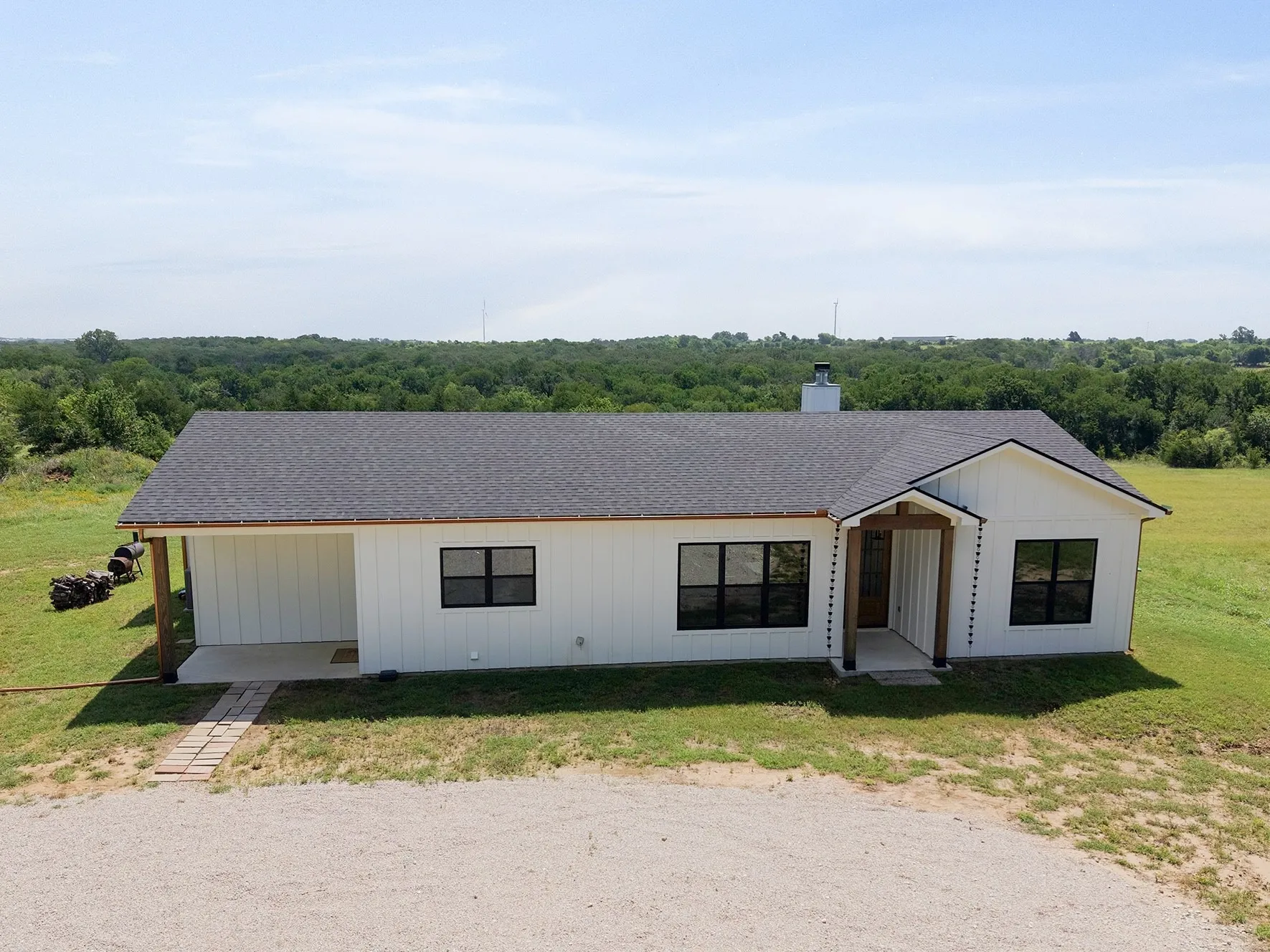 Single Family Residence For Sale in Hill County , 224 Hcr 3350 N, Hubbard, Texas 76648, 3 Bedrooms, 2 Bathrooms, Garage spaces, 1,808 Sqft, built in 2024, Price $850,000, mls#21307759, Real Estate Agent in Hubbard, Homes For Sale in Hill county, Homes For Sale in Hubbard, Realtor in Hubbard Texas, Real Estate Brokerage Independent Realty Texas, Luminita Cordes Realtor
