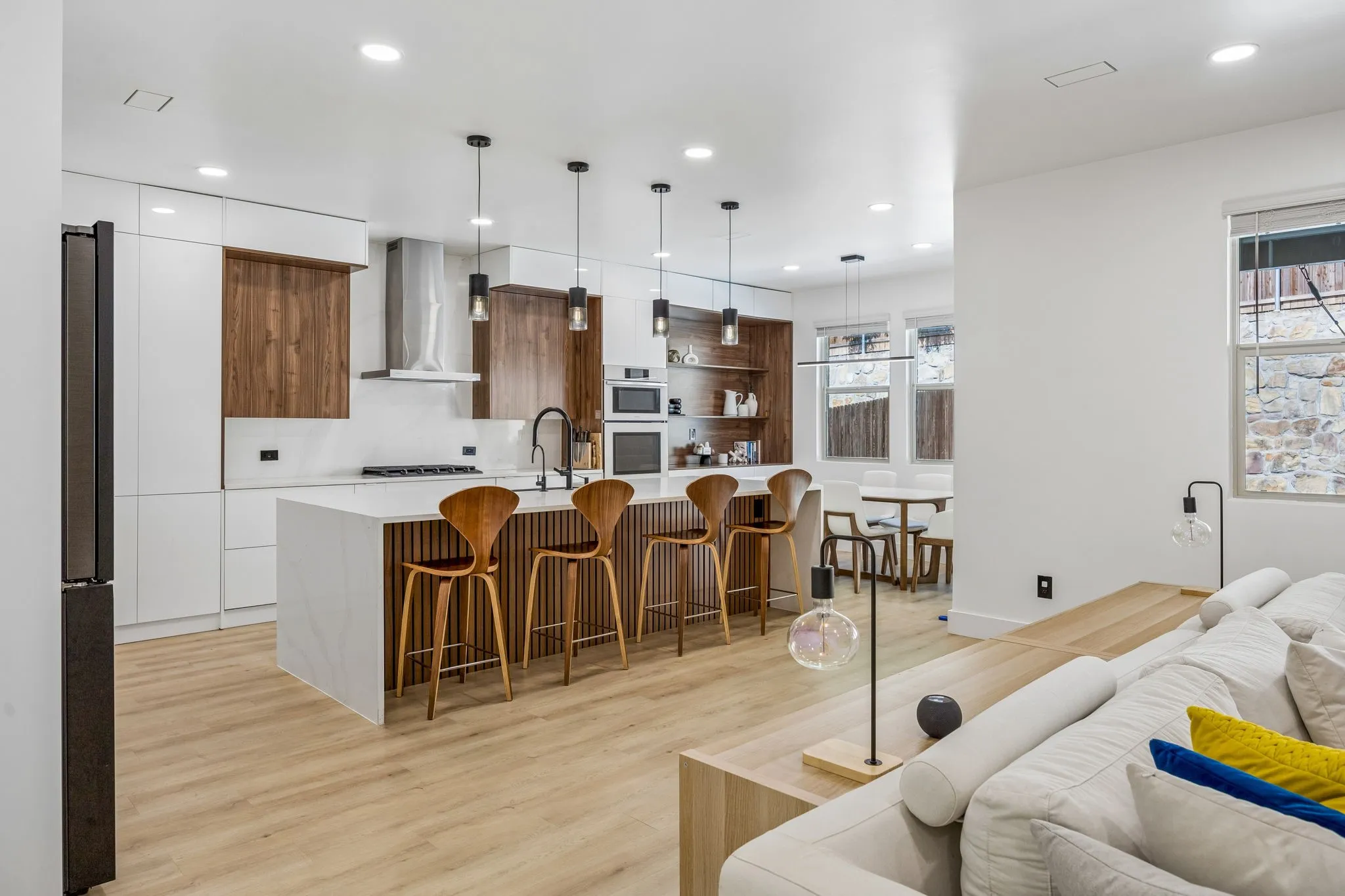 Single Family Residence For Sale in Collin County , 1523 Kirkdale Drive, Melissa, Texas 75454, 4 Bedrooms, 3 Bathrooms, 3 Garage spaces, 2,829 Sqft, built in 2022, Price $599,000, mls#21297493, Real Estate Agent in Melissa, Homes For Sale in Collin county, Homes For Sale in Melissa, Realtor in Melissa Texas, Real Estate Brokerage Independent Realty Texas, Luminita Cordes Realtor