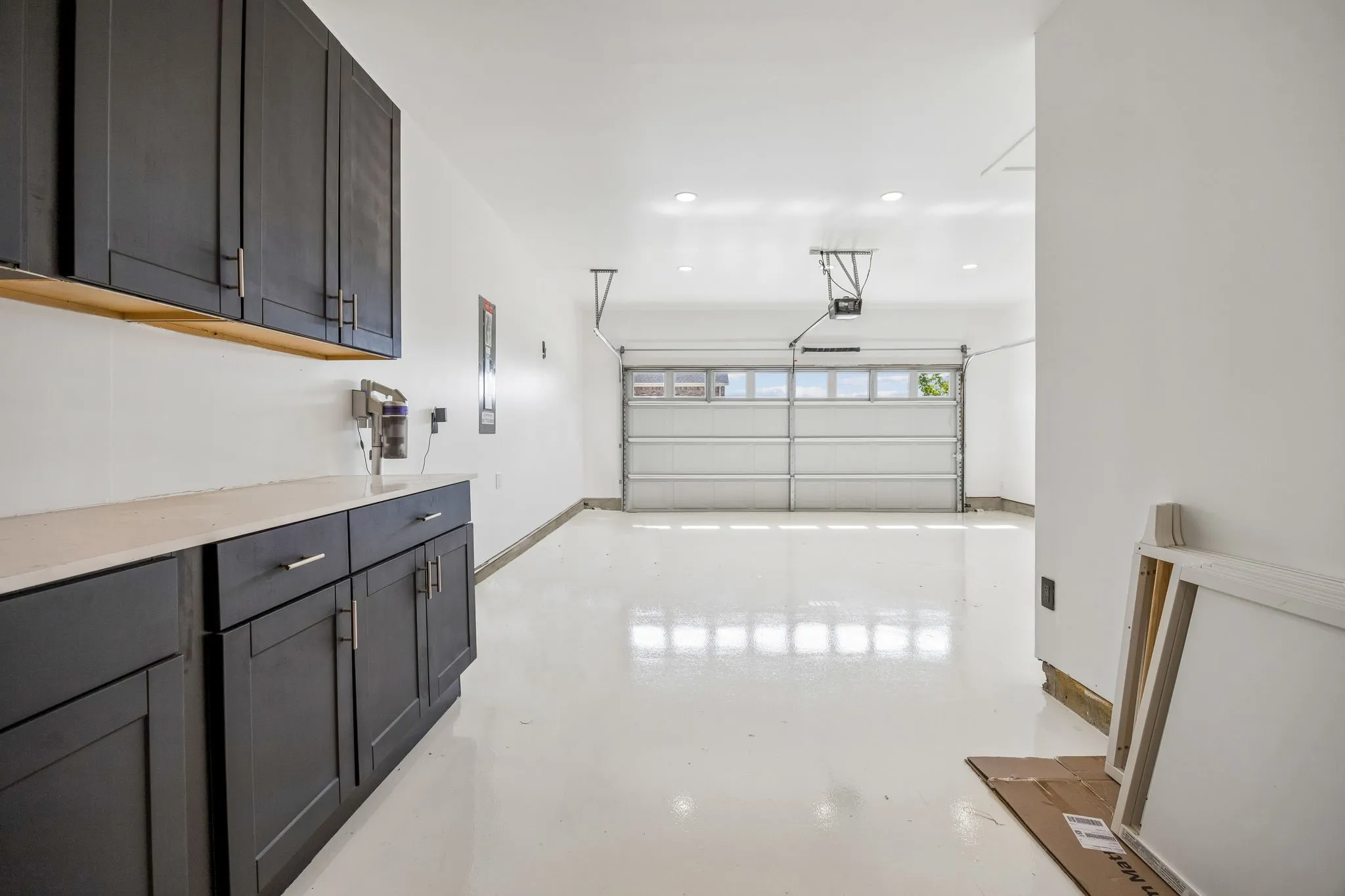 Single Family Residence For Sale in Collin County , 1523 Kirkdale Drive, Melissa, Texas 75454, 4 Bedrooms, 3 Bathrooms, 3 Garage spaces, 2,829 Sqft, built in 2022, Price $599,000, mls#21297493, Real Estate Agent in Melissa, Homes For Sale in Collin county, Homes For Sale in Melissa, Realtor in Melissa Texas, Real Estate Brokerage Independent Realty Texas, Luminita Cordes Realtor