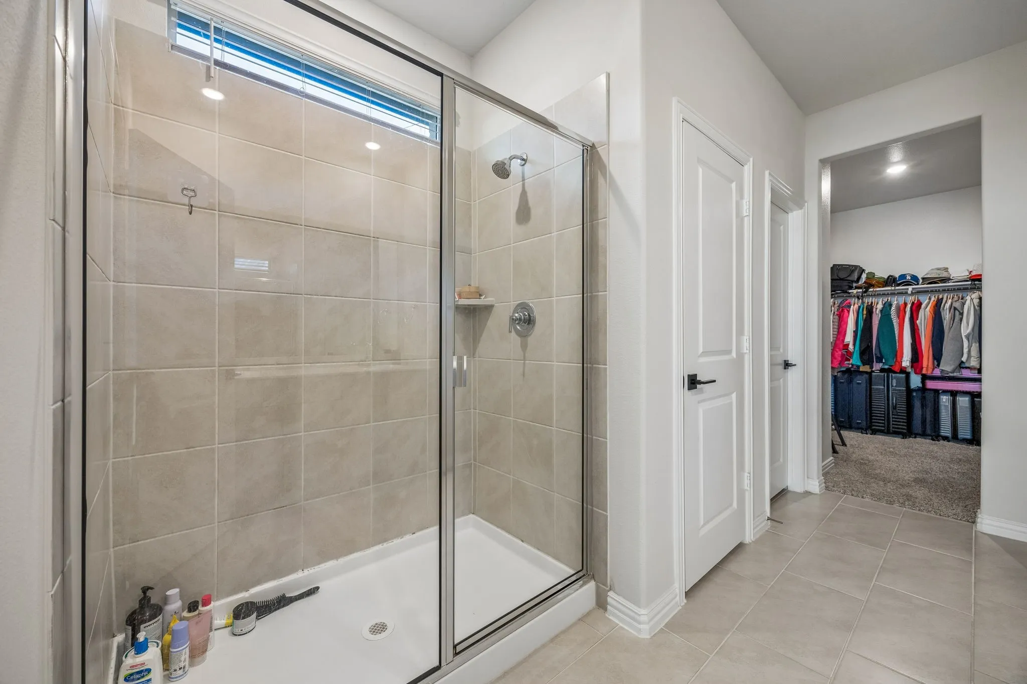 Single Family Residence For Sale in Collin County , 1523 Kirkdale Drive, Melissa, Texas 75454, 4 Bedrooms, 3 Bathrooms, 3 Garage spaces, 2,829 Sqft, built in 2022, Price $599,000, mls#21297493, Real Estate Agent in Melissa, Homes For Sale in Collin county, Homes For Sale in Melissa, Realtor in Melissa Texas, Real Estate Brokerage Independent Realty Texas, Luminita Cordes Realtor