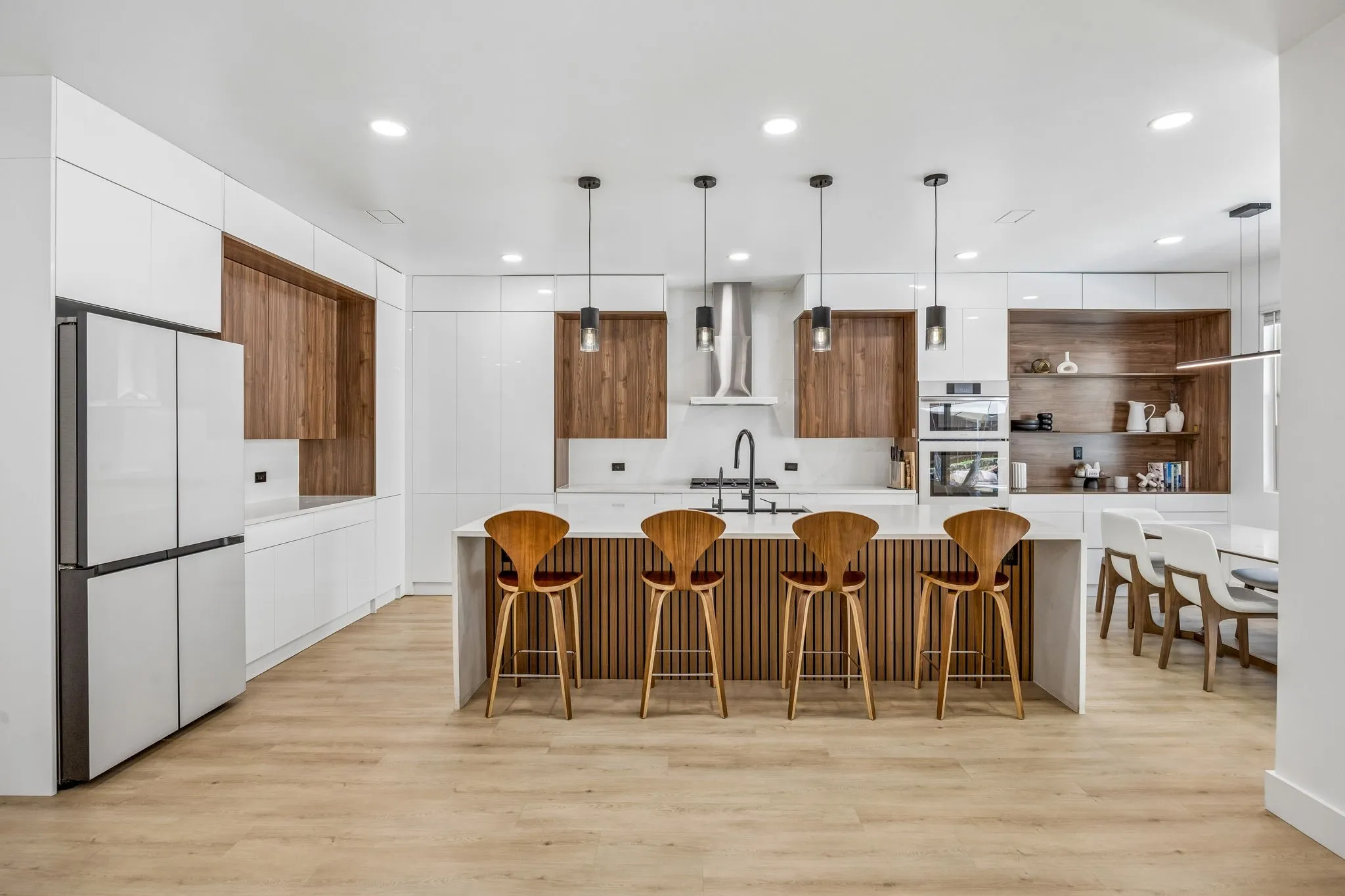 Single Family Residence For Sale in Collin County , 1523 Kirkdale Drive, Melissa, Texas 75454, 4 Bedrooms, 3 Bathrooms, 3 Garage spaces, 2,829 Sqft, built in 2022, Price $599,000, mls#21297493, Real Estate Agent in Melissa, Homes For Sale in Collin county, Homes For Sale in Melissa, Realtor in Melissa Texas, Real Estate Brokerage Independent Realty Texas, Luminita Cordes Realtor