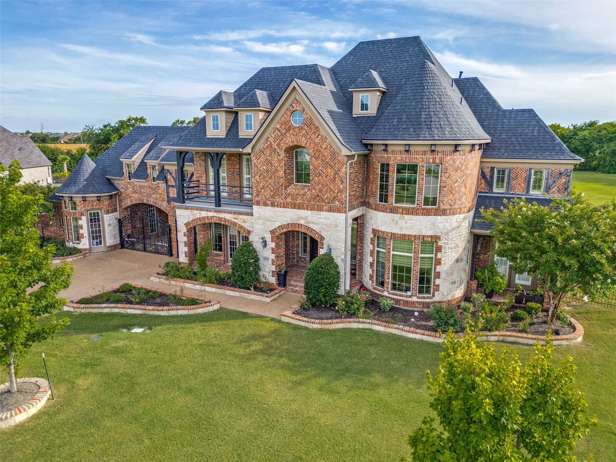 Single Family Residence For Sale in Collin County , 5315 Westfield Drive, Parker, Texas 75002, 5 Bedroom, 6 Bathroom, 3 Garage spaces, 8,093 Sqft, built in 2016, mls#21301814, Real Estate Agent in Parker, Homes For Sale in Collin county, Homes For Sale in Parker, Realtor in Parker Texas, Real Estate Brokerage Independent Realty Texas, Luminita Cordes Realtor