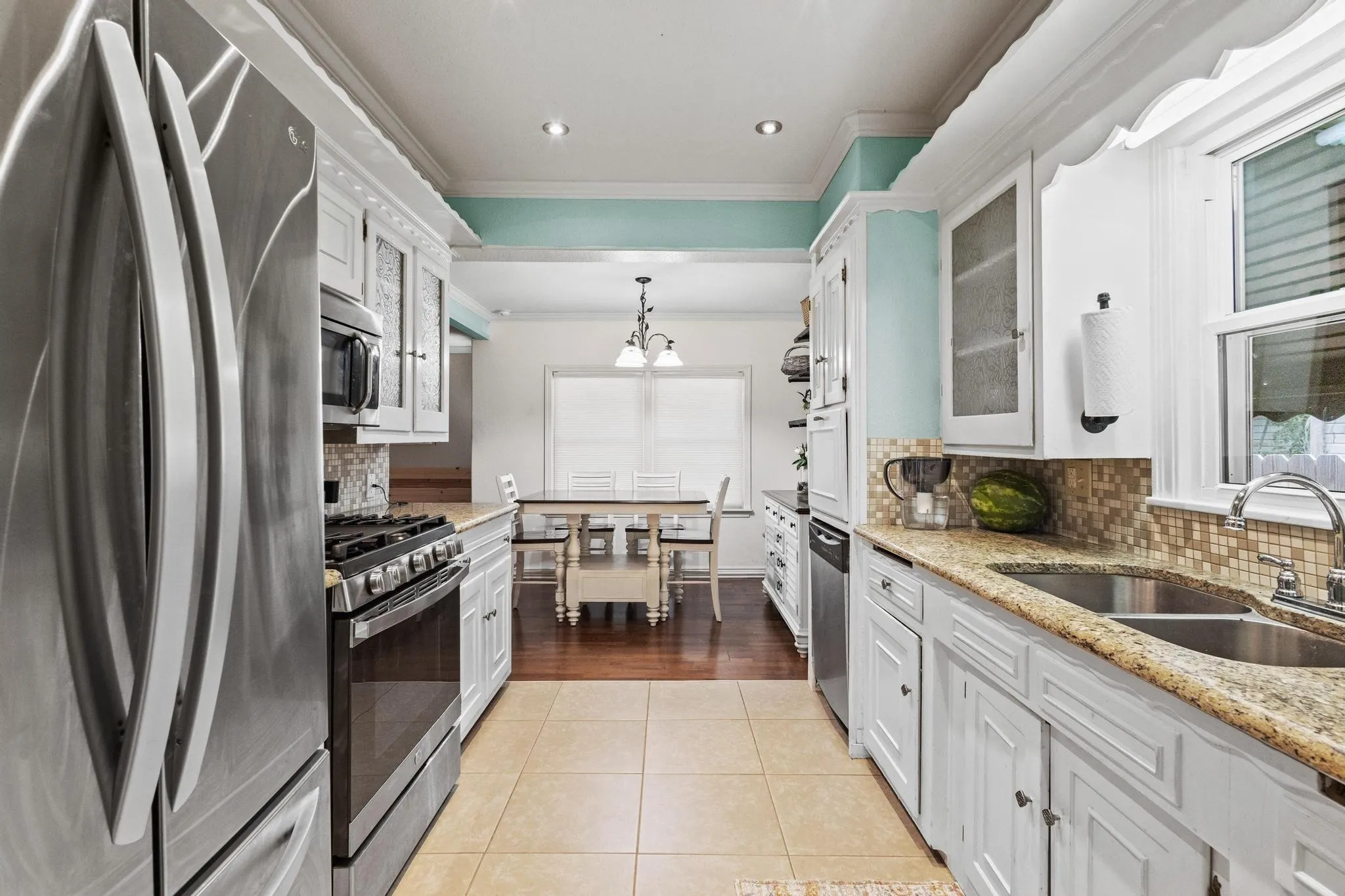 Stainless steel appliances with built in cabinets and plenty of counter space to prep your next meal