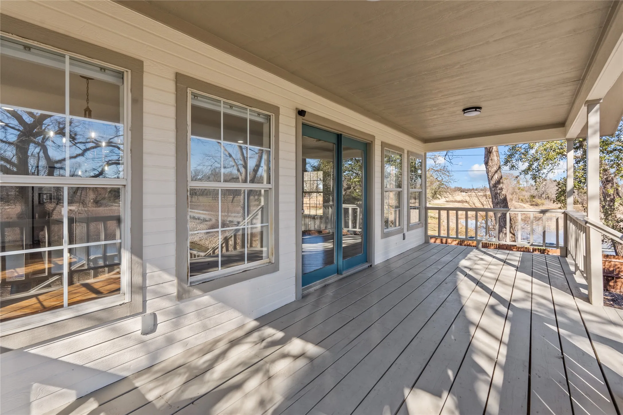Single Family Residence For Rent in Parker County , 1701 E Lake Drive, Weatherford, Texas 76087, 3 Bedroom, 3 Bathroom, 2 Garage spaces, 1,563 Sqft, built in 0, mls#21307878, Real Estate Agent in Weatherford, Homes For Rent in Parker county, Homes For Rent in Weatherford, Realtor in Weatherford Texas, Real Estate Brokerage Independent Realty Texas, Luminita Cordes Realtor