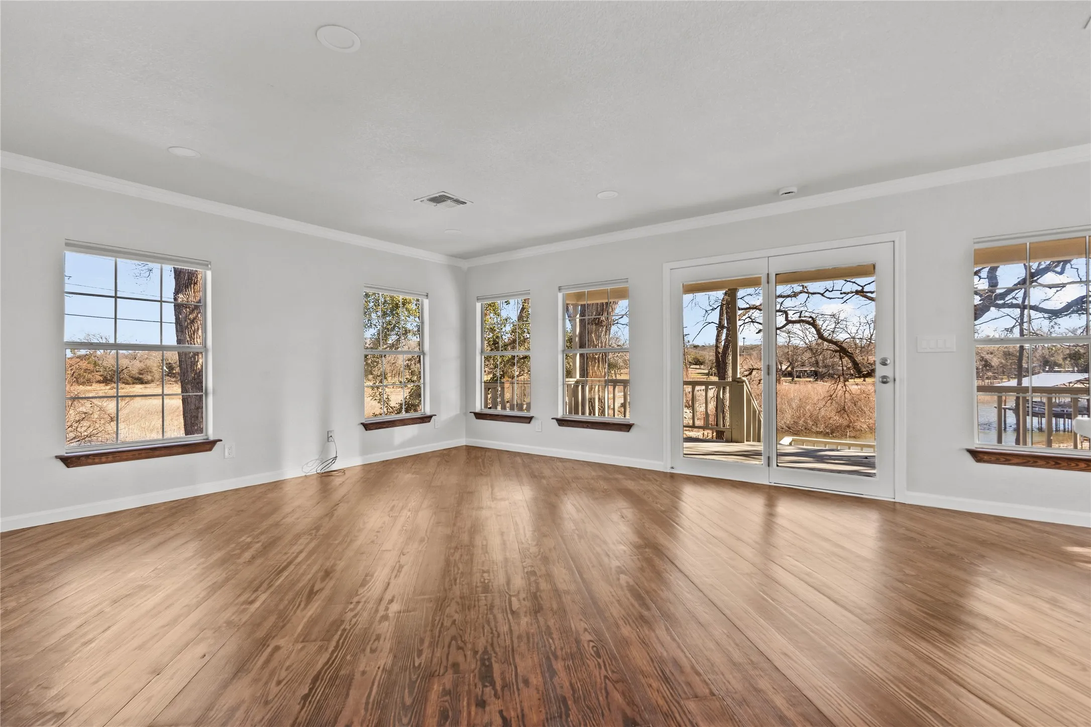 Single Family Residence For Rent in Parker County , 1701 E Lake Drive, Weatherford, Texas 76087, 3 Bedroom, 3 Bathroom, 2 Garage spaces, 1,563 Sqft, built in 0, mls#21307878, Real Estate Agent in Weatherford, Homes For Rent in Parker county, Homes For Rent in Weatherford, Realtor in Weatherford Texas, Real Estate Brokerage Independent Realty Texas, Luminita Cordes Realtor