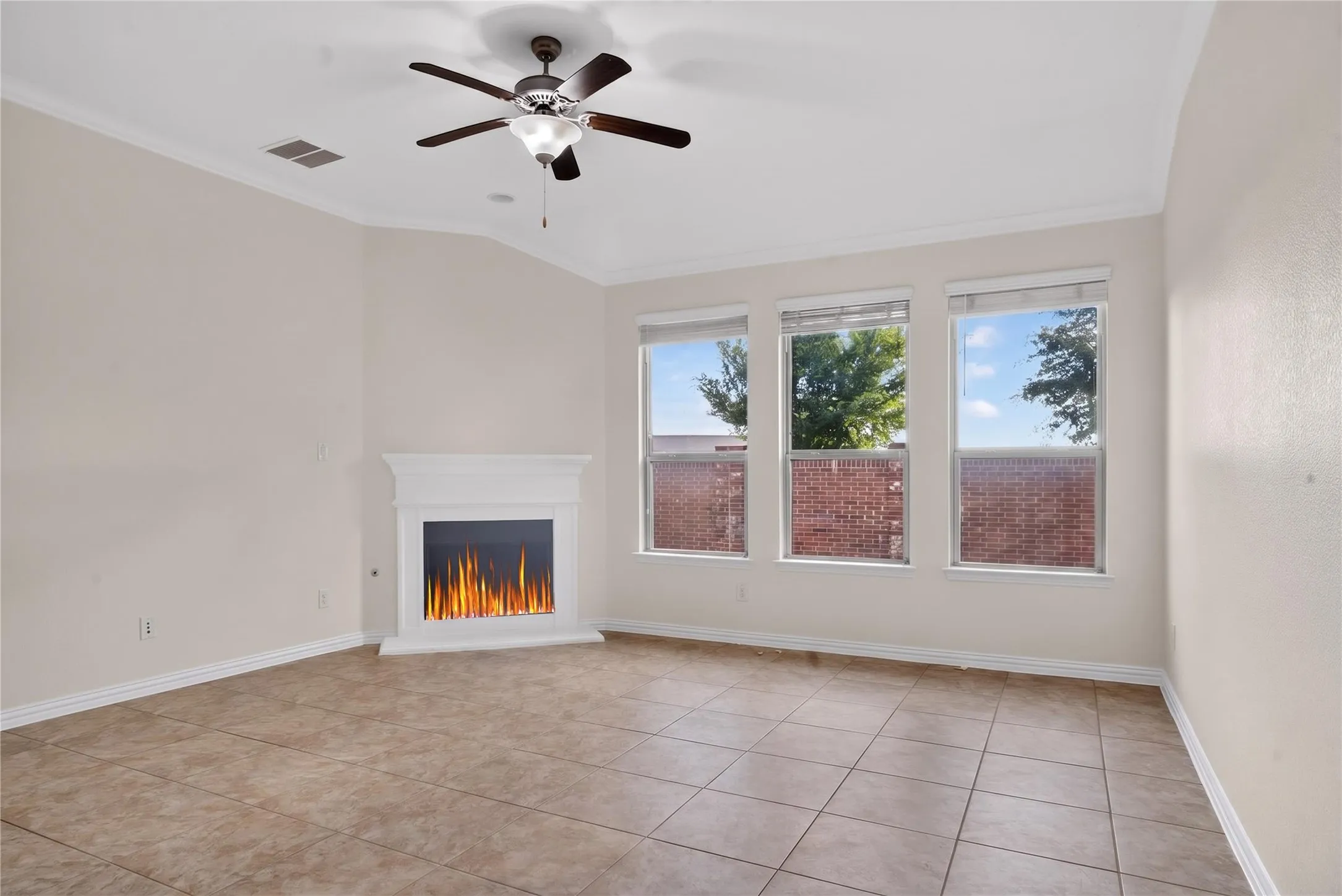 Single Family Residence For Sale in Collin County , 913 Avian Drive, Mc Kinney, Texas 75071, 4 Bedroom, 3 Bathroom, 2 Garage spaces, 3,141 Sqft, built in 2016, mls#21302175, Real Estate Agent in Mc Kinney, Homes For Sale in Collin county, Homes For Sale in Mc Kinney, Realtor in Mc Kinney Texas, Real Estate Brokerage Independent Realty Texas, Luminita Cordes Realtor