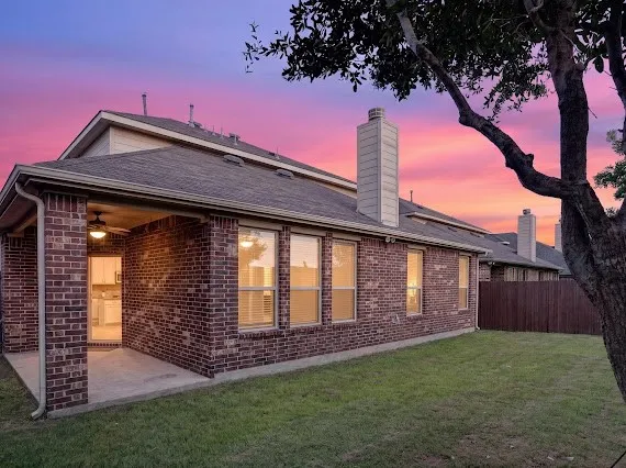 Single Family Residence For Sale in Collin County , 913 Avian Drive, Mc Kinney, Texas 75071, 4 Bedroom, 3 Bathroom, 2 Garage spaces, 3,141 Sqft, built in 2016, mls#21302175, Real Estate Agent in Mc Kinney, Homes For Sale in Collin county, Homes For Sale in Mc Kinney, Realtor in Mc Kinney Texas, Real Estate Brokerage Independent Realty Texas, Luminita Cordes Realtor