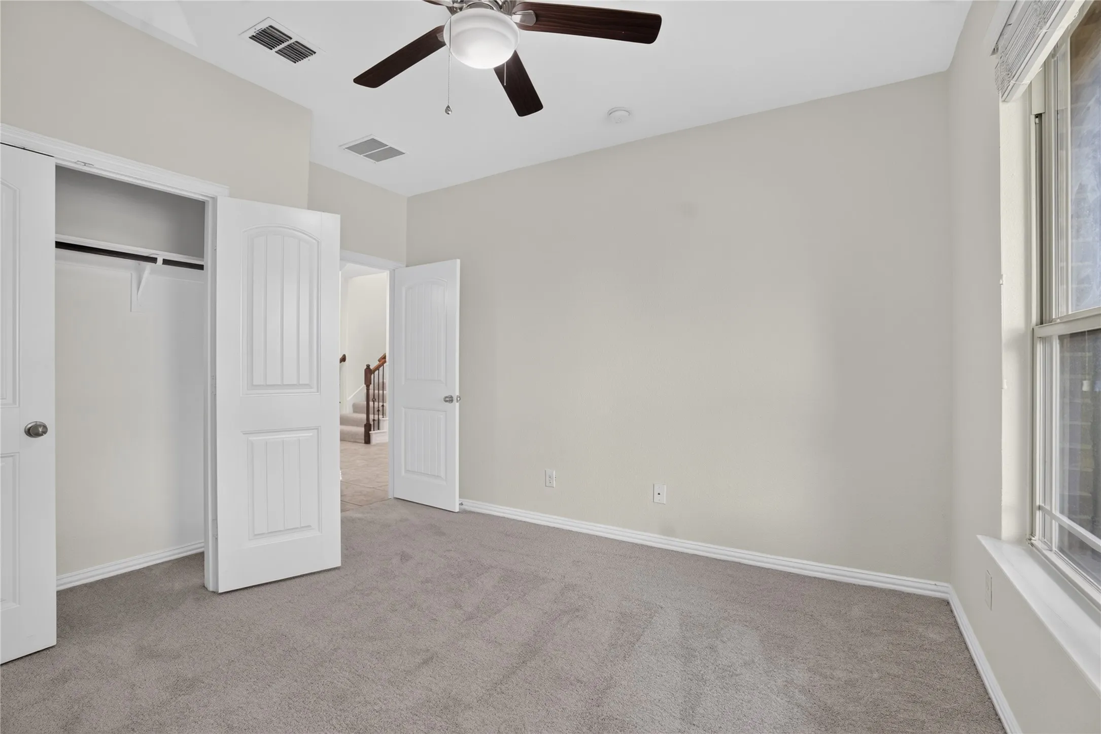 Single Family Residence For Sale in Collin County , 913 Avian Drive, Mc Kinney, Texas 75071, 4 Bedroom, 3 Bathroom, 2 Garage spaces, 3,141 Sqft, built in 2016, mls#21302175, Real Estate Agent in Mc Kinney, Homes For Sale in Collin county, Homes For Sale in Mc Kinney, Realtor in Mc Kinney Texas, Real Estate Brokerage Independent Realty Texas, Luminita Cordes Realtor