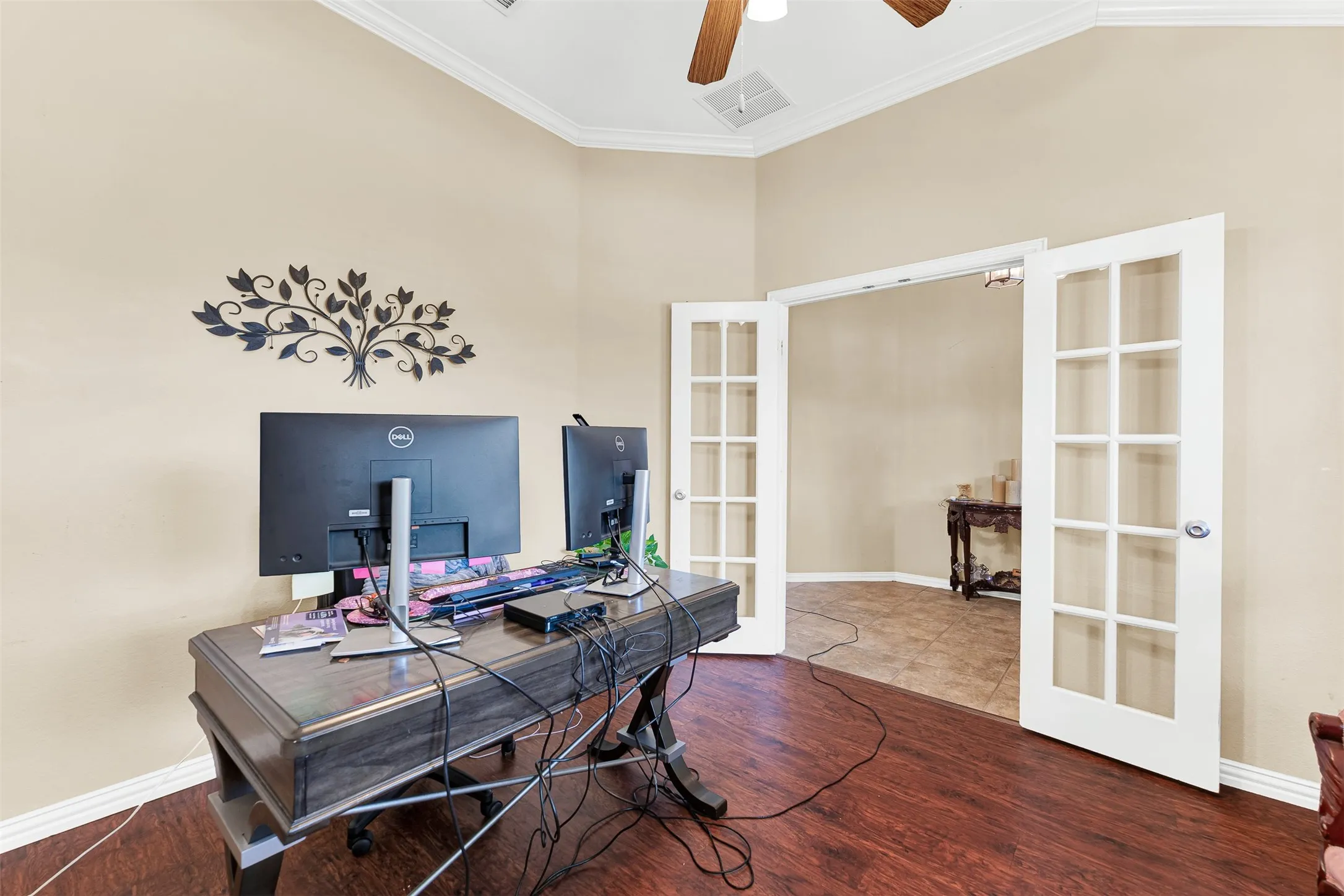 Single Family Residence For Sale in Denton County , 512 Turnstone Drive, Little Elm, Texas 75068, 3 Bedroom, 2 Bathroom, 2 Garage spaces, 2,226 Sqft, built in 2008, mls#21293581, Real Estate Agent in Little Elm, Homes For Sale in Denton county, Homes For Sale in Little Elm, Realtor in Little Elm Texas, Real Estate Brokerage Independent Realty Texas, Luminita Cordes Realtor