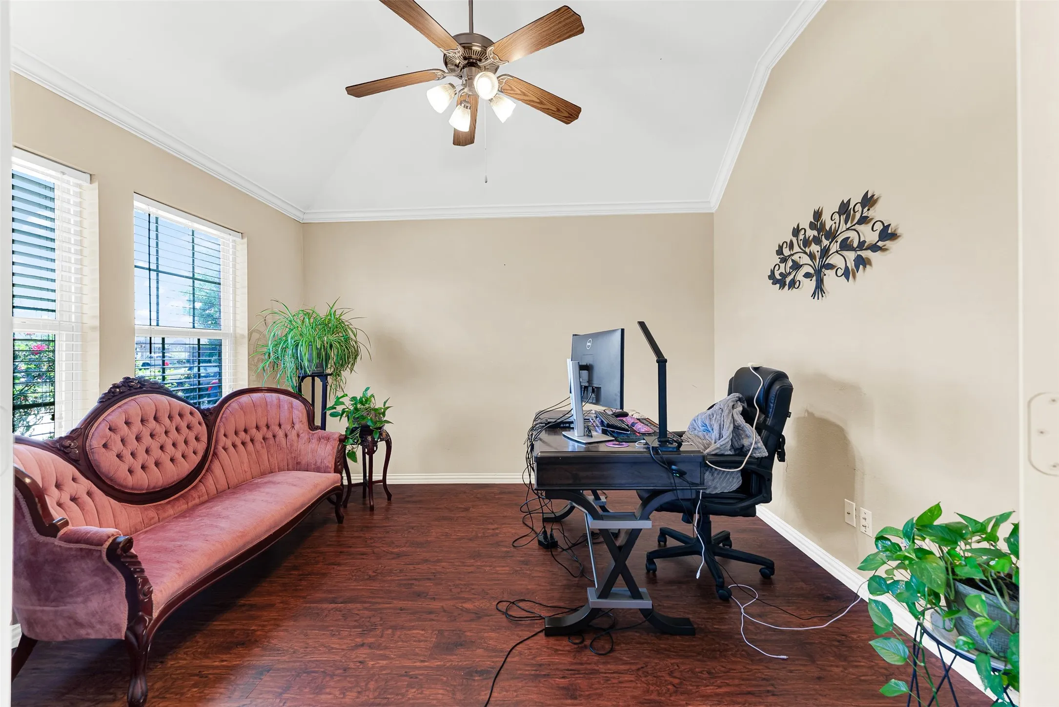 Single Family Residence For Sale in Denton County , 512 Turnstone Drive, Little Elm, Texas 75068, 3 Bedroom, 2 Bathroom, 2 Garage spaces, 2,226 Sqft, built in 2008, mls#21293581, Real Estate Agent in Little Elm, Homes For Sale in Denton county, Homes For Sale in Little Elm, Realtor in Little Elm Texas, Real Estate Brokerage Independent Realty Texas, Luminita Cordes Realtor