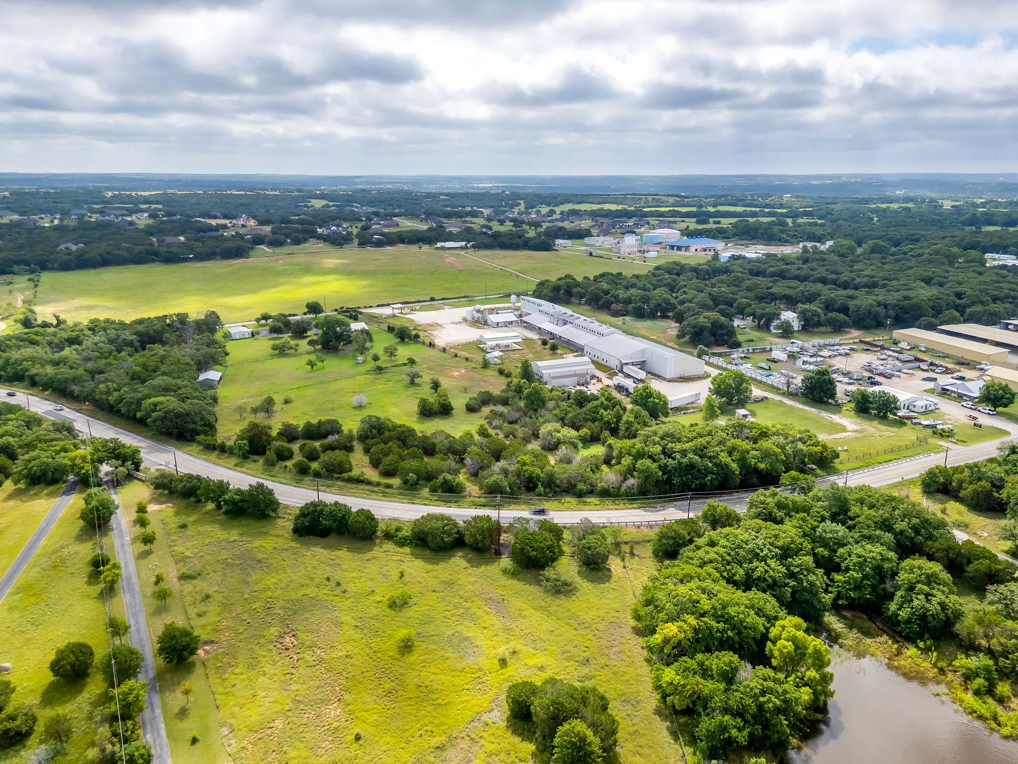 Single Family Residence For Sale in Hood County , 5600 Matlock Road, Granbury, Texas 76049, 3 Bedrooms, 2 Bathrooms, 1 Garage spaces, 1,455 Sqft, built in 1990, Price $900,000, mls#21305781, Real Estate Agent in Granbury, Homes For Sale in Hood county, Homes For Sale in Granbury, Realtor in Granbury Texas, Real Estate Brokerage Independent Realty Texas, Luminita Cordes Realtor
