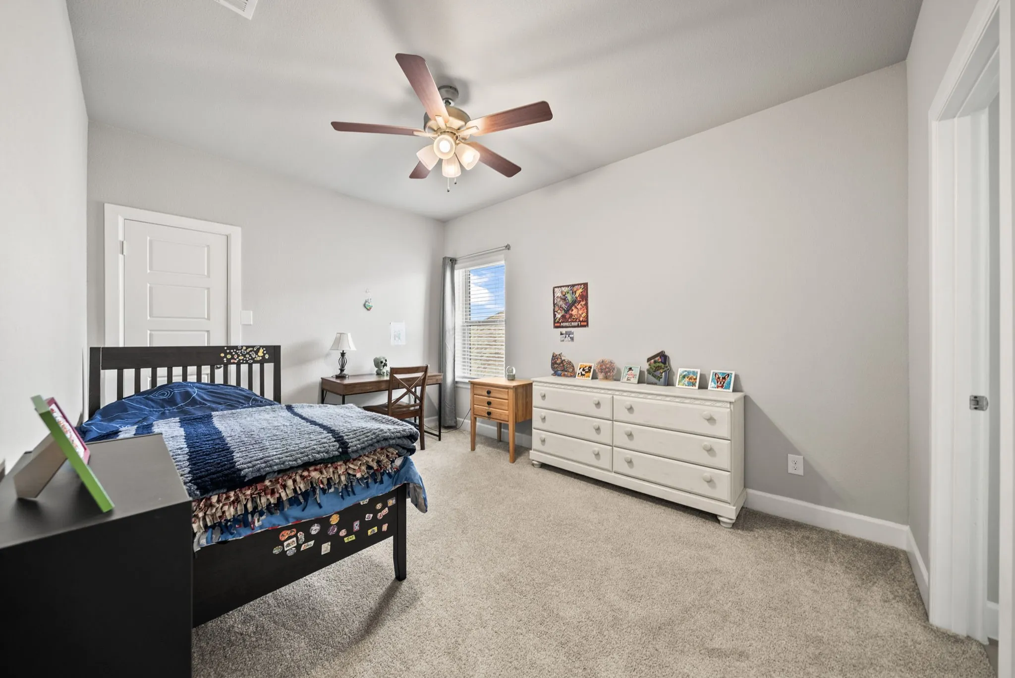 Single Family Residence For Rent in Denton County , 1604 Moss Trail Court, Argyle, Texas 76226, 5 Bedroom, 4 Bathroom, 2 Garage spaces, 3,559 Sqft, built in 2020, mls#21305957, Real Estate Agent in Argyle, Homes For Rent in Denton county, Homes For Rent in Argyle, Realtor in Argyle Texas, Real Estate Brokerage Independent Realty Texas, Luminita Cordes Realtor