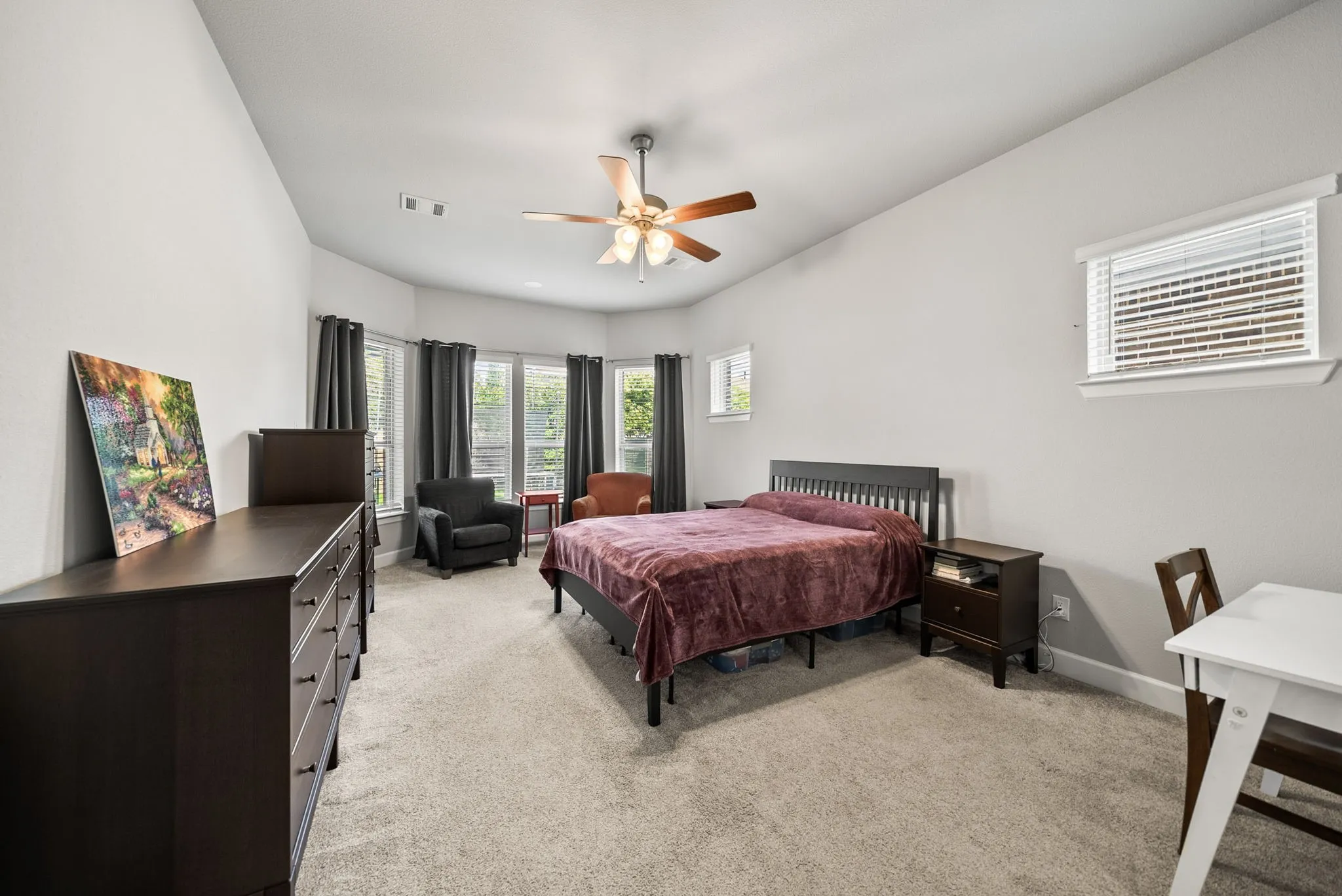 Single Family Residence For Rent in Denton County , 1604 Moss Trail Court, Argyle, Texas 76226, 5 Bedroom, 4 Bathroom, 2 Garage spaces, 3,559 Sqft, built in 2020, mls#21305957, Real Estate Agent in Argyle, Homes For Rent in Denton county, Homes For Rent in Argyle, Realtor in Argyle Texas, Real Estate Brokerage Independent Realty Texas, Luminita Cordes Realtor