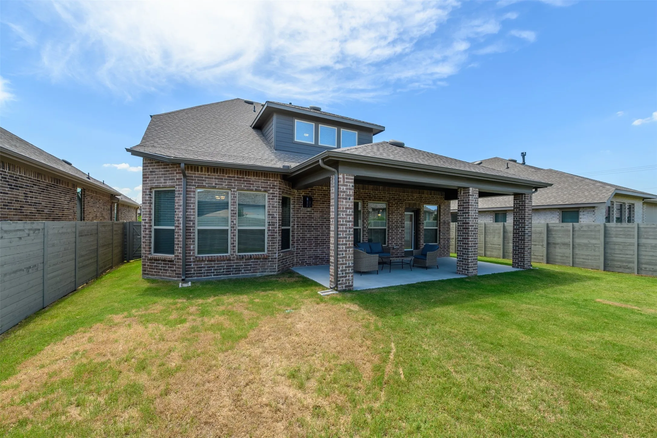 Single Family Residence For Rent in Denton County , 1604 Moss Trail Court, Argyle, Texas 76226, 5 Bedroom, 4 Bathroom, 2 Garage spaces, 3,559 Sqft, built in 2020, mls#21305957, Real Estate Agent in Argyle, Homes For Rent in Denton county, Homes For Rent in Argyle, Realtor in Argyle Texas, Real Estate Brokerage Independent Realty Texas, Luminita Cordes Realtor