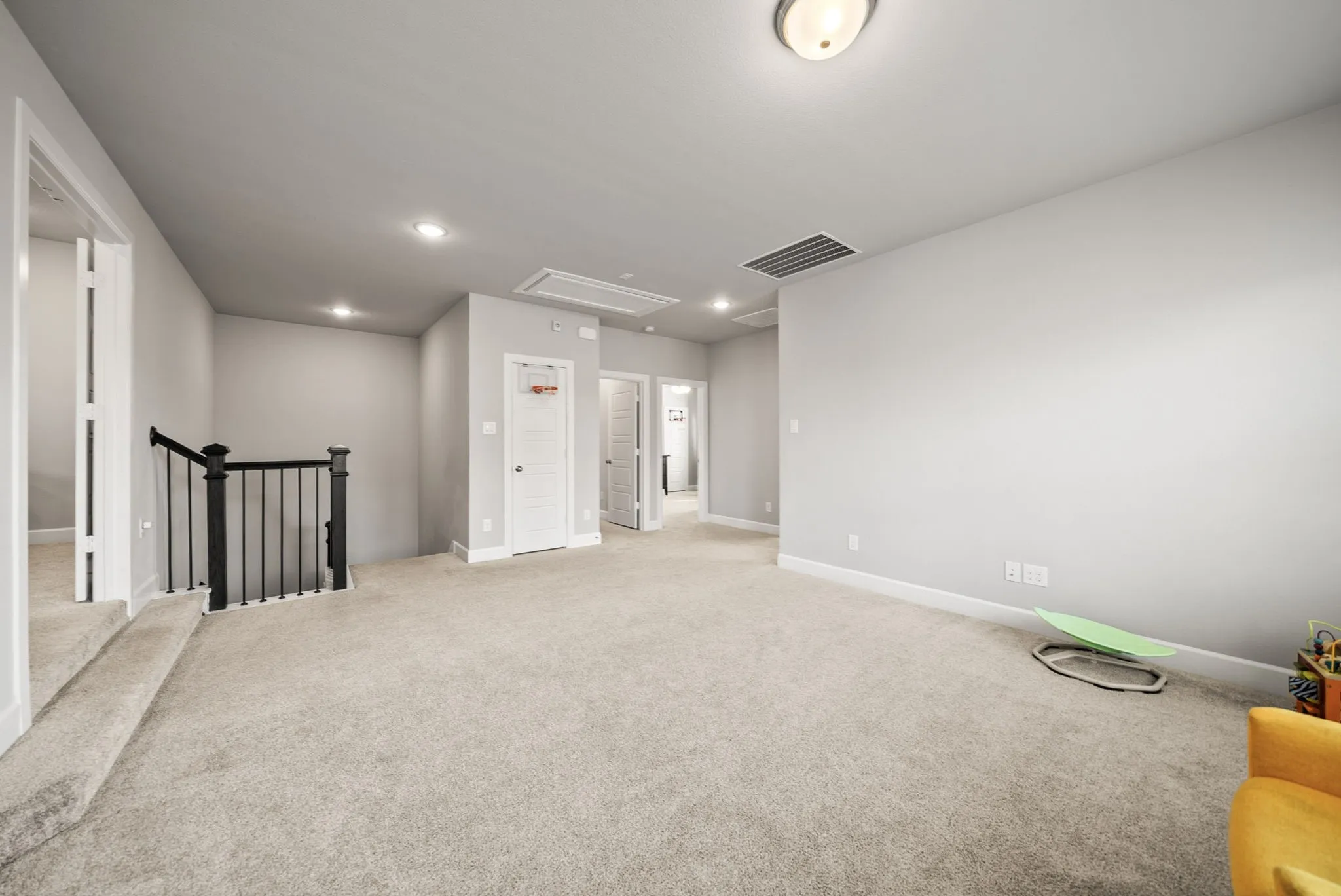 Single Family Residence For Rent in Denton County , 1604 Moss Trail Court, Argyle, Texas 76226, 5 Bedroom, 4 Bathroom, 2 Garage spaces, 3,559 Sqft, built in 2020, mls#21305957, Real Estate Agent in Argyle, Homes For Rent in Denton county, Homes For Rent in Argyle, Realtor in Argyle Texas, Real Estate Brokerage Independent Realty Texas, Luminita Cordes Realtor