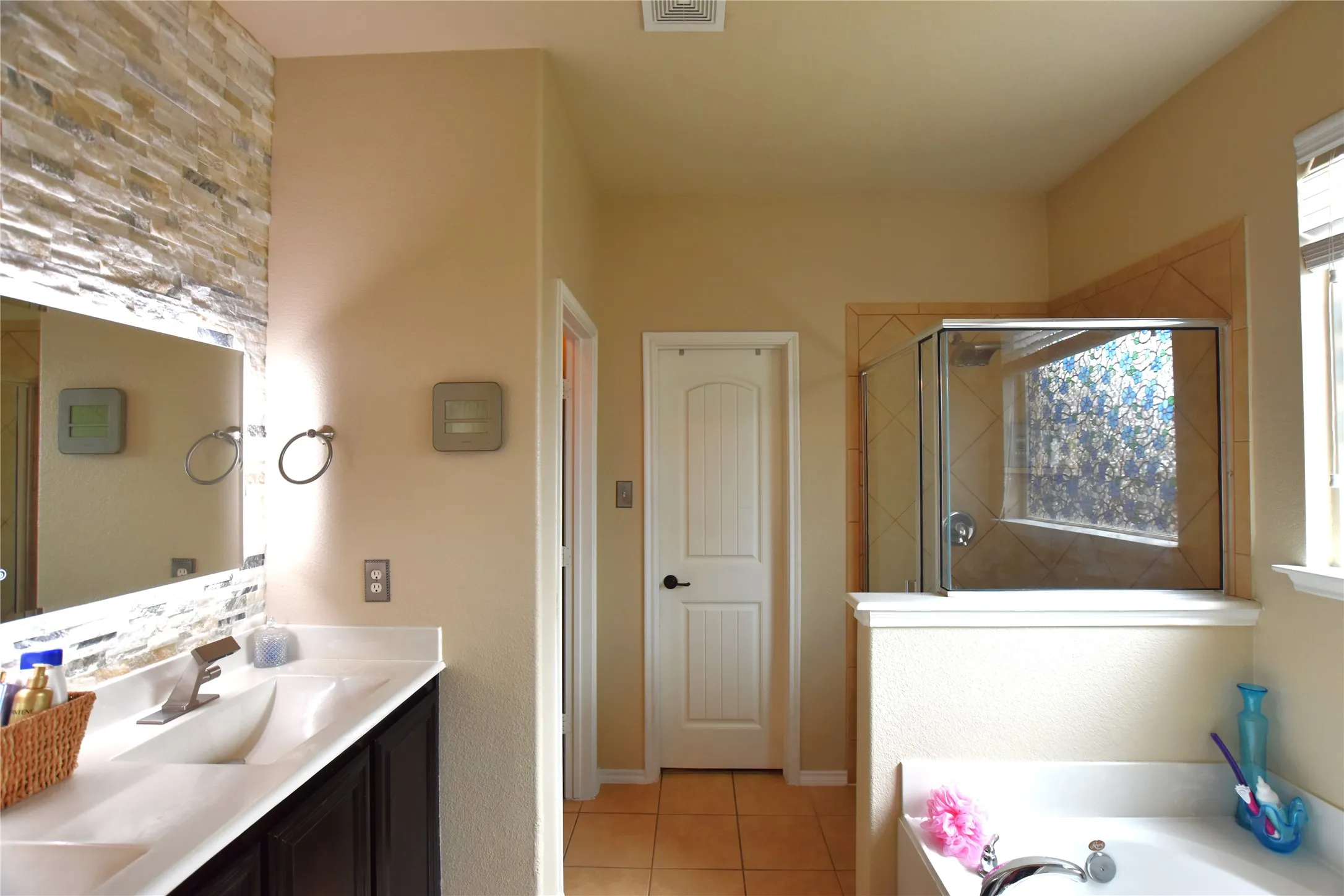 Single Family Residence For Sale in Collin County , 309 Magnolia Drive, Josephine, Texas 75173, 4 Bedroom, 3 Bathroom, 3 Garage spaces, 2,444 Sqft, built in 2012, mls#21307911, Real Estate Agent in Josephine, Homes For Sale in Collin county, Homes For Sale in Josephine, Realtor in Josephine Texas, Real Estate Brokerage Independent Realty Texas, Luminita Cordes Realtor