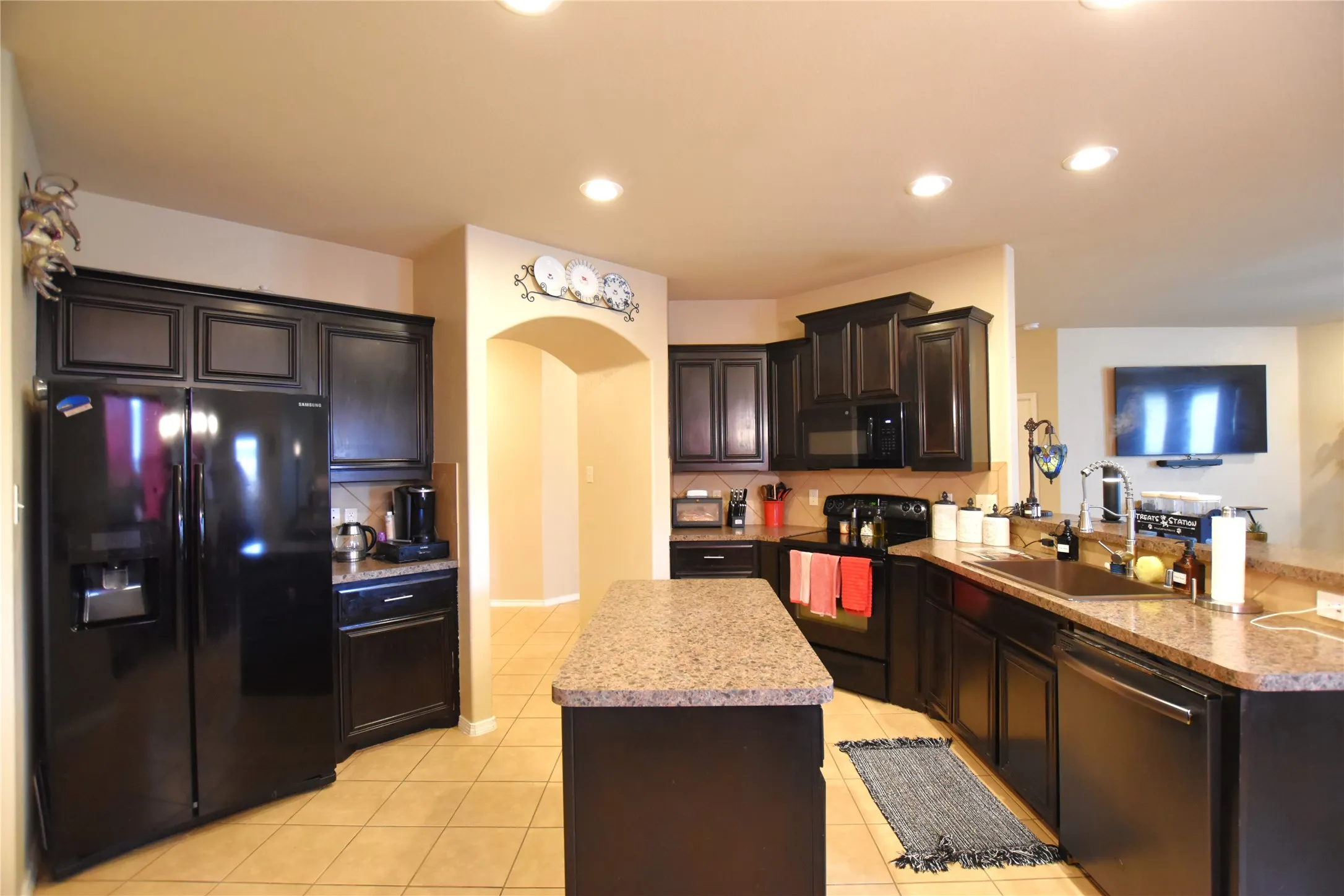 Single Family Residence For Sale in Collin County , 309 Magnolia Drive, Josephine, Texas 75173, 4 Bedroom, 3 Bathroom, 3 Garage spaces, 2,444 Sqft, built in 2012, mls#21307911, Real Estate Agent in Josephine, Homes For Sale in Collin county, Homes For Sale in Josephine, Realtor in Josephine Texas, Real Estate Brokerage Independent Realty Texas, Luminita Cordes Realtor