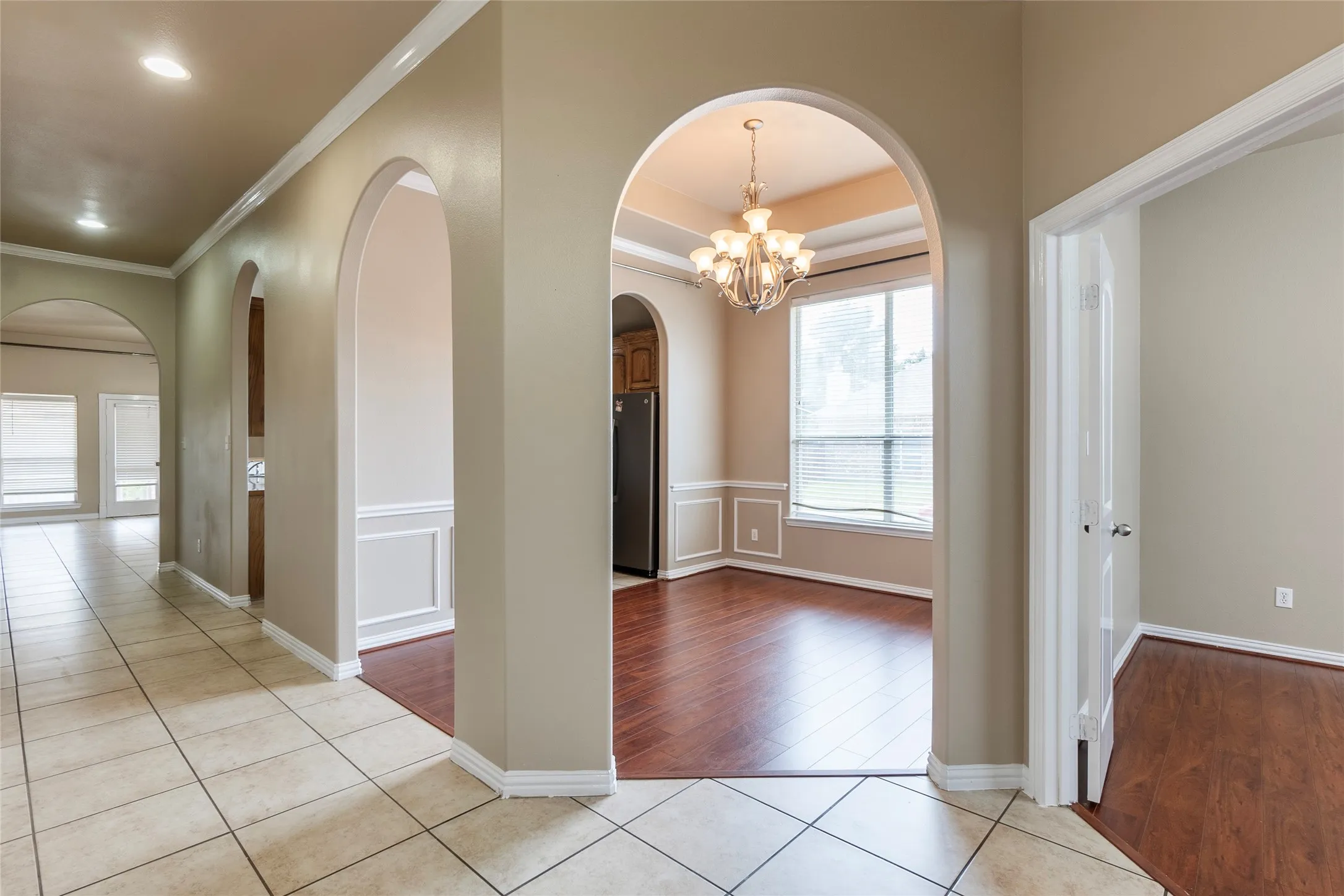 Single Family Residence For Rent in Tarrant County , 8244 Edgepoint Trail, Fort Worth, Texas 76053, 3 Bedroom, 2 Bathroom, 2 Garage spaces, 2,029 Sqft, built in 2007, mls#21307906, Real Estate Agent in Fort Worth, Homes For Rent in Tarrant county, Homes For Rent in Fort Worth, Realtor in Fort Worth Texas, Real Estate Brokerage Independent Realty Texas, Luminita Cordes Realtor