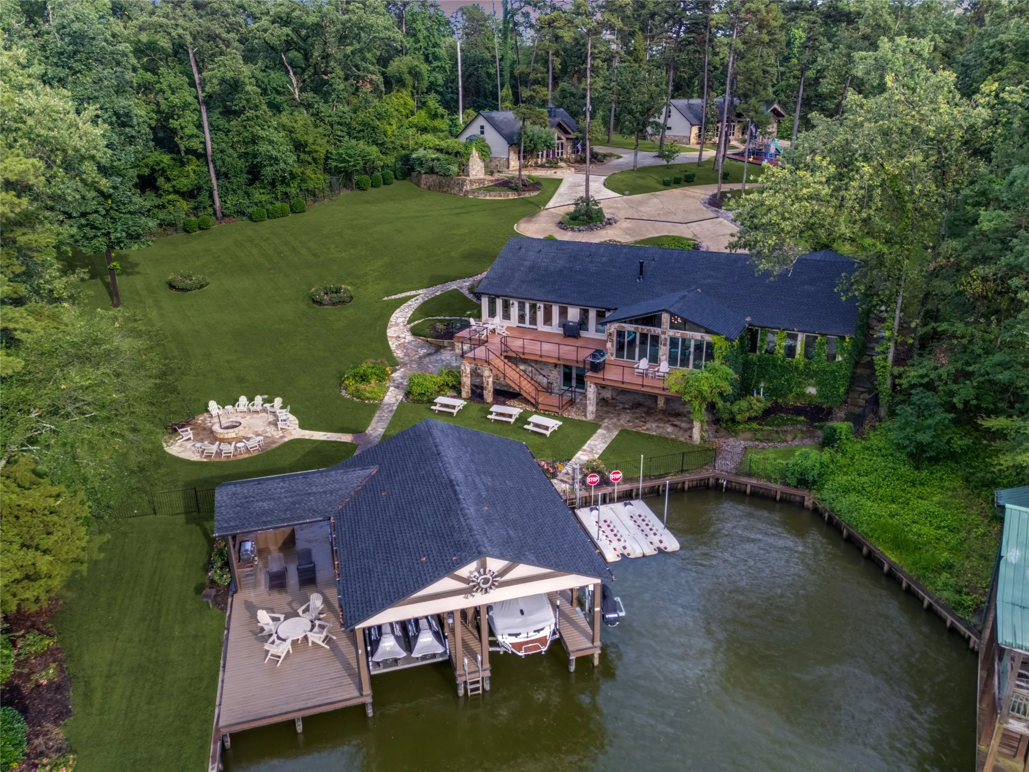 Main House, Boathouse and Guest Houses