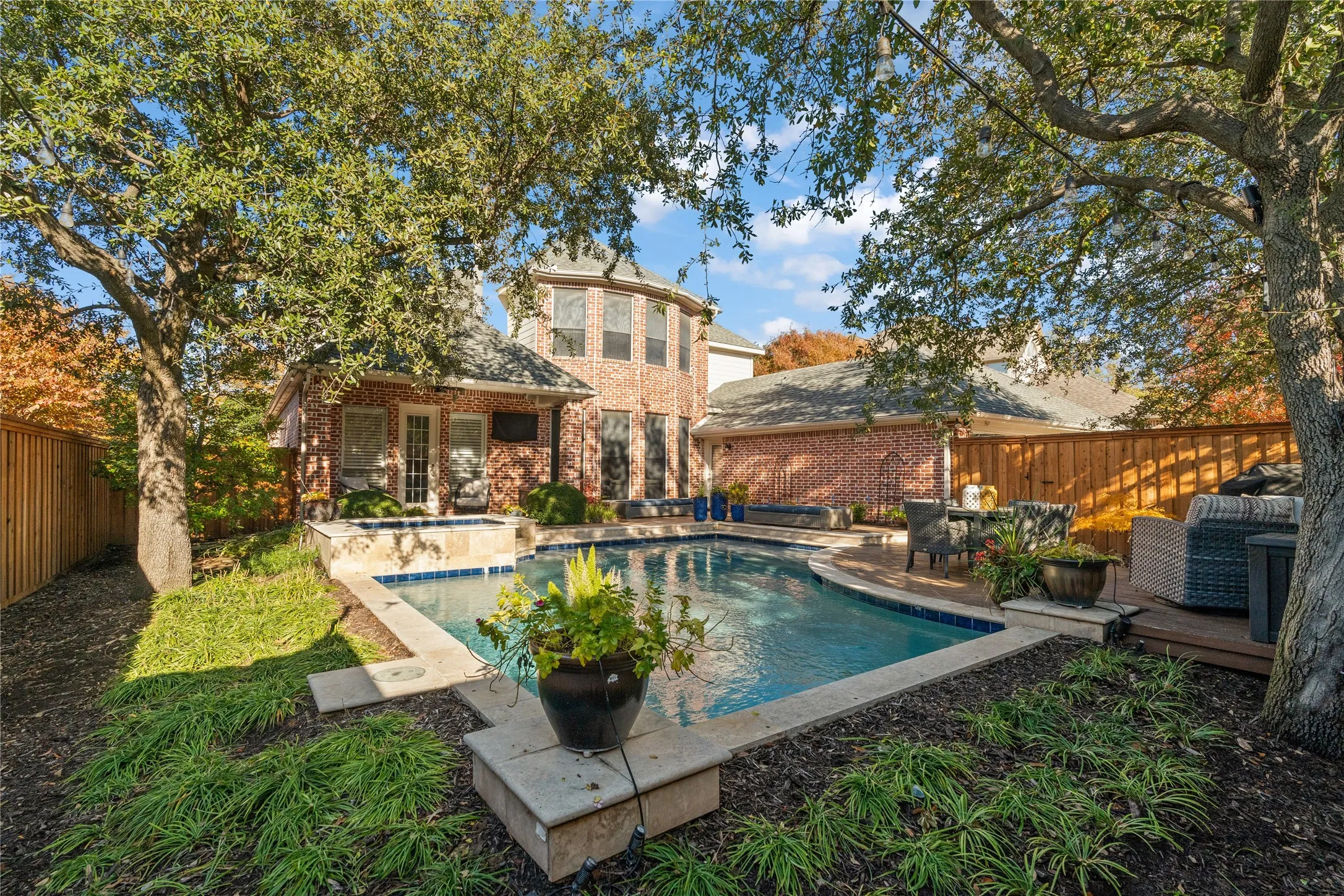Single Family Residence For Rent in Denton County , 5381 Moss Glen Drive, Frisco, Texas 75034, 5 Bedroom, 4 Bathroom, 3 Garage spaces, 3,805 Sqft, built in 2000, mls#21305221, Real Estate Agent in Frisco, Homes For Rent in Denton county, Homes For Rent in Frisco, Realtor in Frisco Texas, Real Estate Brokerage Independent Realty Texas, Luminita Cordes Realtor