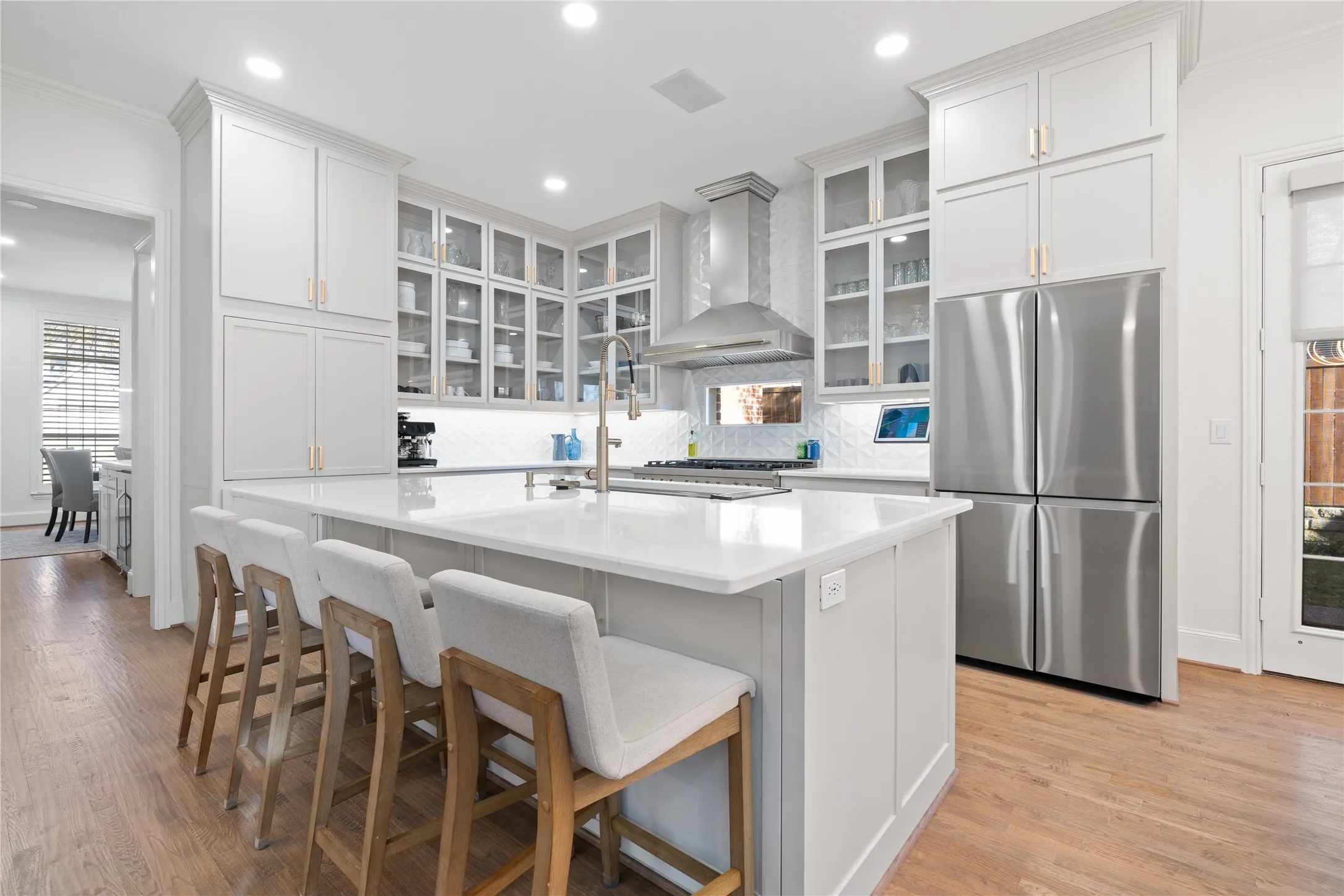 Single Family Residence For Rent in Denton County , 5381 Moss Glen Drive, Frisco, Texas 75034, 5 Bedroom, 4 Bathroom, 3 Garage spaces, 3,805 Sqft, built in 2000, mls#21305221, Real Estate Agent in Frisco, Homes For Rent in Denton county, Homes For Rent in Frisco, Realtor in Frisco Texas, Real Estate Brokerage Independent Realty Texas, Luminita Cordes Realtor