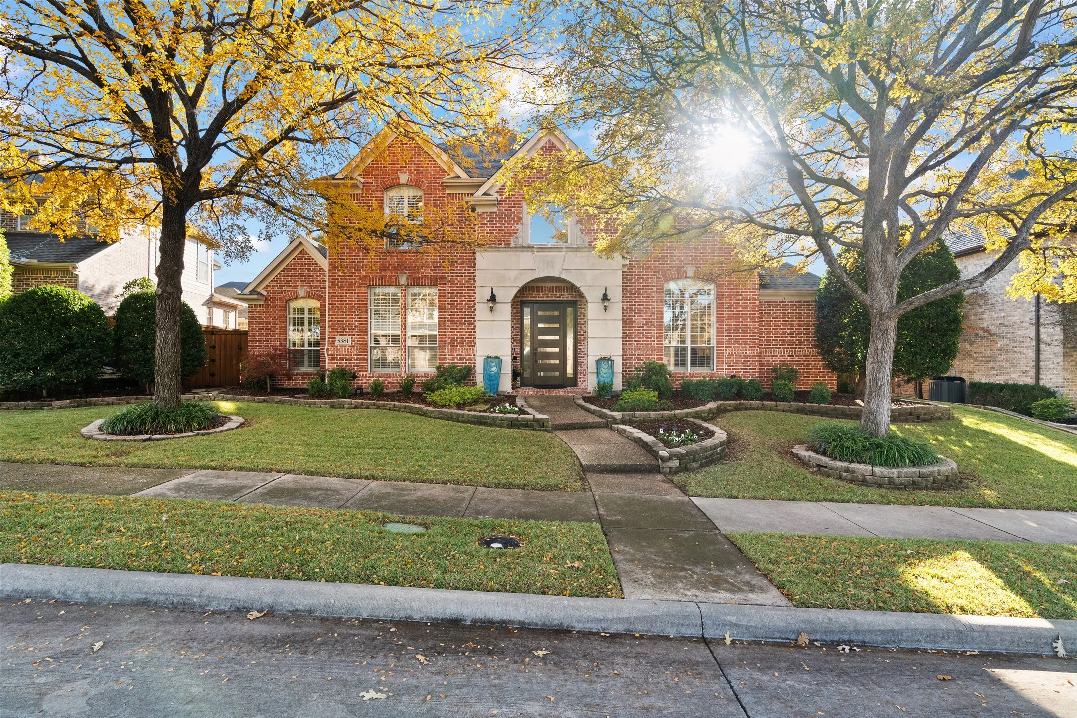 Single Family Residence For Rent in Denton County , 5381 Moss Glen Drive, Frisco, Texas 75034, 5 Bedroom, 4 Bathroom, 3 Garage spaces, 3,805 Sqft, built in 2000, mls#21305221, Real Estate Agent in Frisco, Homes For Rent in Denton county, Homes For Rent in Frisco, Realtor in Frisco Texas, Real Estate Brokerage Independent Realty Texas, Luminita Cordes Realtor