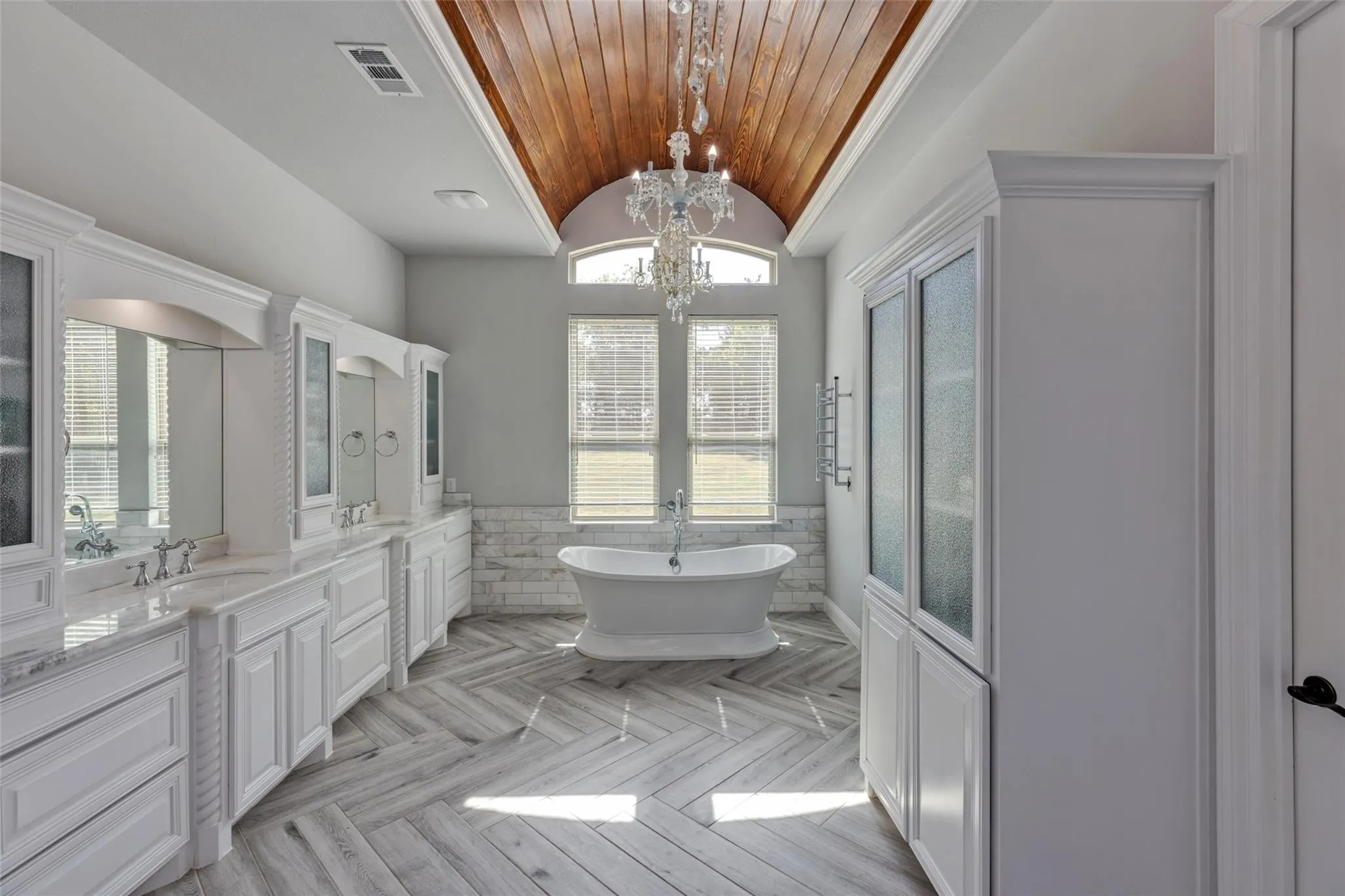Single Family Residence For Sale in Collin County , 3037 Crossing Drive, Anna, Texas 75409, 4 Bedroom, 4 Bathroom, 3 Garage spaces, 3,977 Sqft, built in 2019, mls#21302539, Real Estate Agent in Anna, Homes For Sale in Collin county, Homes For Sale in Anna, Realtor in Anna Texas, Real Estate Brokerage Independent Realty Texas, Luminita Cordes Realtor