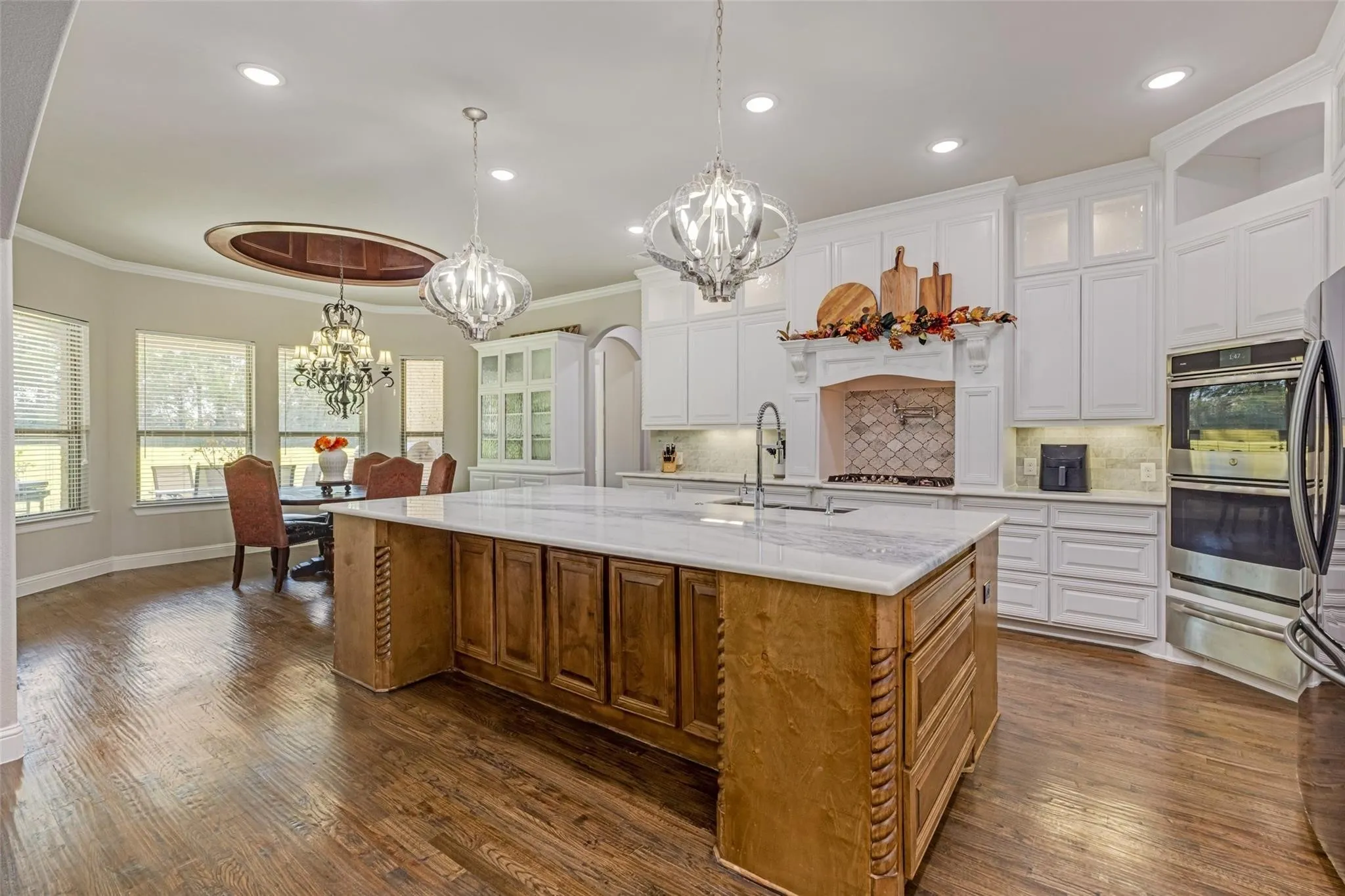 Single Family Residence For Sale in Collin County , 3037 Crossing Drive, Anna, Texas 75409, 4 Bedroom, 4 Bathroom, 3 Garage spaces, 3,977 Sqft, built in 2019, mls#21302539, Real Estate Agent in Anna, Homes For Sale in Collin county, Homes For Sale in Anna, Realtor in Anna Texas, Real Estate Brokerage Independent Realty Texas, Luminita Cordes Realtor