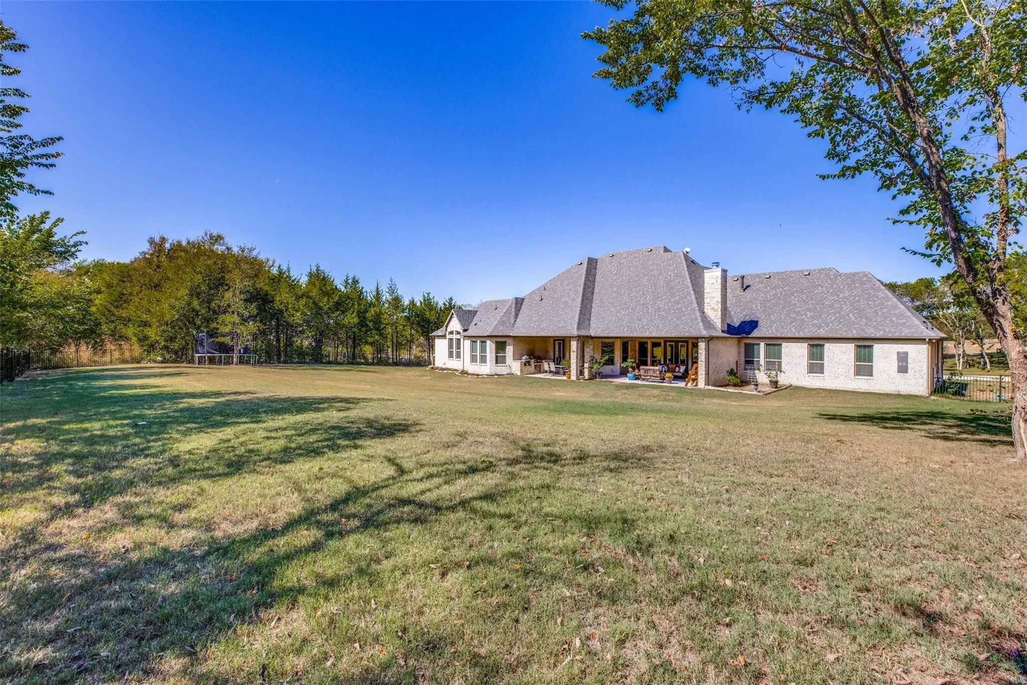 Single Family Residence For Sale in Collin County , 3037 Crossing Drive, Anna, Texas 75409, 4 Bedroom, 4 Bathroom, 3 Garage spaces, 3,977 Sqft, built in 2019, mls#21302539, Real Estate Agent in Anna, Homes For Sale in Collin county, Homes For Sale in Anna, Realtor in Anna Texas, Real Estate Brokerage Independent Realty Texas, Luminita Cordes Realtor