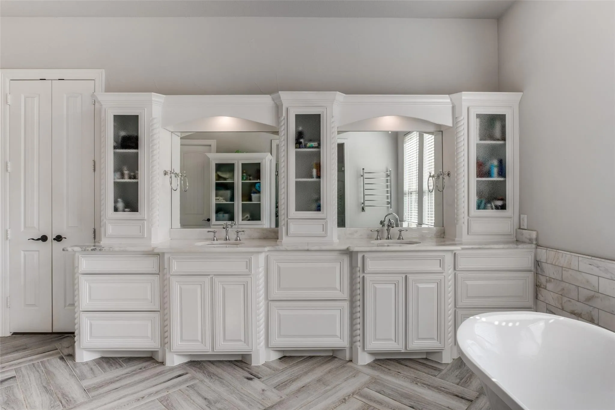 Single Family Residence For Sale in Collin County , 3037 Crossing Drive, Anna, Texas 75409, 4 Bedroom, 4 Bathroom, 3 Garage spaces, 3,977 Sqft, built in 2019, mls#21302539, Real Estate Agent in Anna, Homes For Sale in Collin county, Homes For Sale in Anna, Realtor in Anna Texas, Real Estate Brokerage Independent Realty Texas, Luminita Cordes Realtor