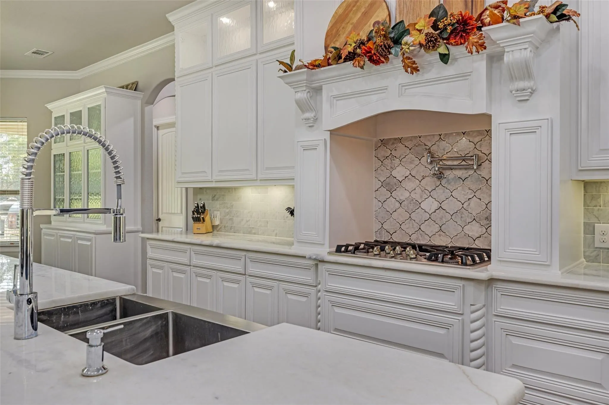 Single Family Residence For Sale in Collin County , 3037 Crossing Drive, Anna, Texas 75409, 4 Bedroom, 4 Bathroom, 3 Garage spaces, 3,977 Sqft, built in 2019, mls#21302539, Real Estate Agent in Anna, Homes For Sale in Collin county, Homes For Sale in Anna, Realtor in Anna Texas, Real Estate Brokerage Independent Realty Texas, Luminita Cordes Realtor