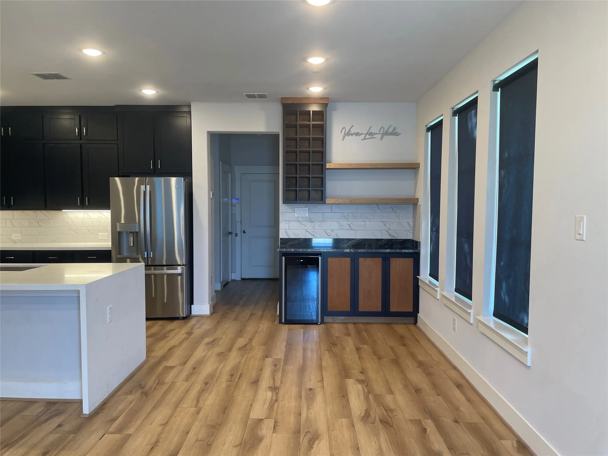 Townhouse For Rent in Tarrant County , 7569 Reis Lane, North Richland Hills, Texas 76182, 3 Bedroom, 3 Bathroom, 2 Garage spaces, 1,816 Sqft, built in 2021, mls#21307872, Real Estate Agent in North Richland Hills, Homes For Rent in Tarrant county, Homes For Rent in North Richland Hills, Realtor in North Richland Hills Texas, Real Estate Brokerage Independent Realty Texas, Luminita Cordes Realtor