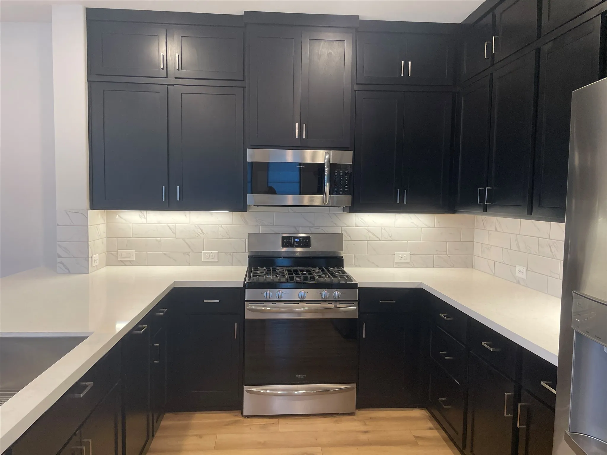 Townhouse For Rent in Tarrant County , 7569 Reis Lane, North Richland Hills, Texas 76182, 3 Bedroom, 3 Bathroom, 2 Garage spaces, 1,816 Sqft, built in 2021, mls#21307872, Real Estate Agent in North Richland Hills, Homes For Rent in Tarrant county, Homes For Rent in North Richland Hills, Realtor in North Richland Hills Texas, Real Estate Brokerage Independent Realty Texas, Luminita Cordes Realtor