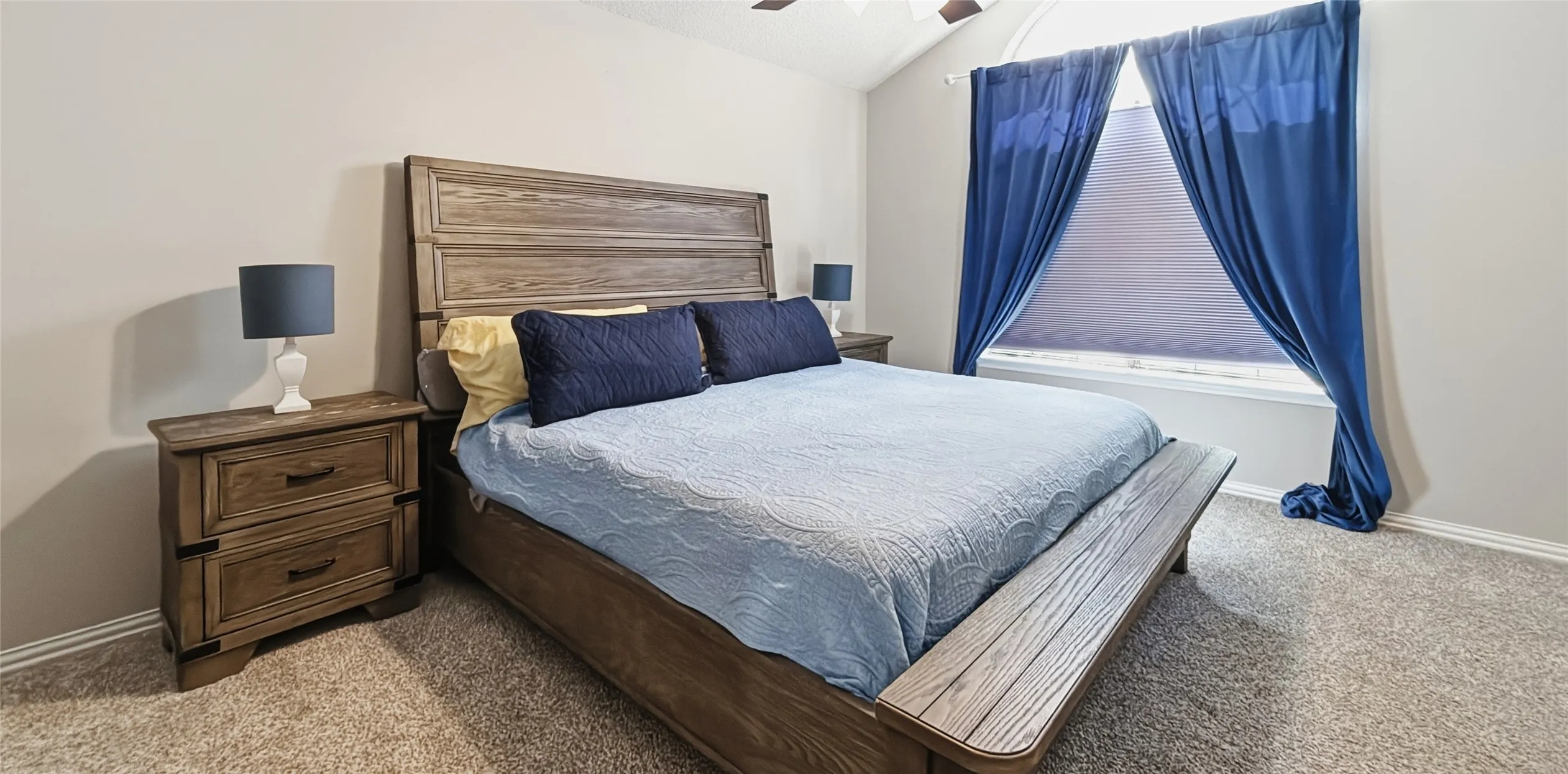 Single Family Residence For Sale in Tarrant County , 6700 Megan Lane, North Richland Hills, Texas 76182, 3 Bedroom, 3 Bathroom, 2 Garage spaces, 1,952 Sqft, built in 1988, mls#21307557, Real Estate Agent in North Richland Hills, Homes For Sale in Tarrant county, Homes For Sale in North Richland Hills, Realtor in North Richland Hills Texas, Real Estate Brokerage Independent Realty Texas, Luminita Cordes Realtor
