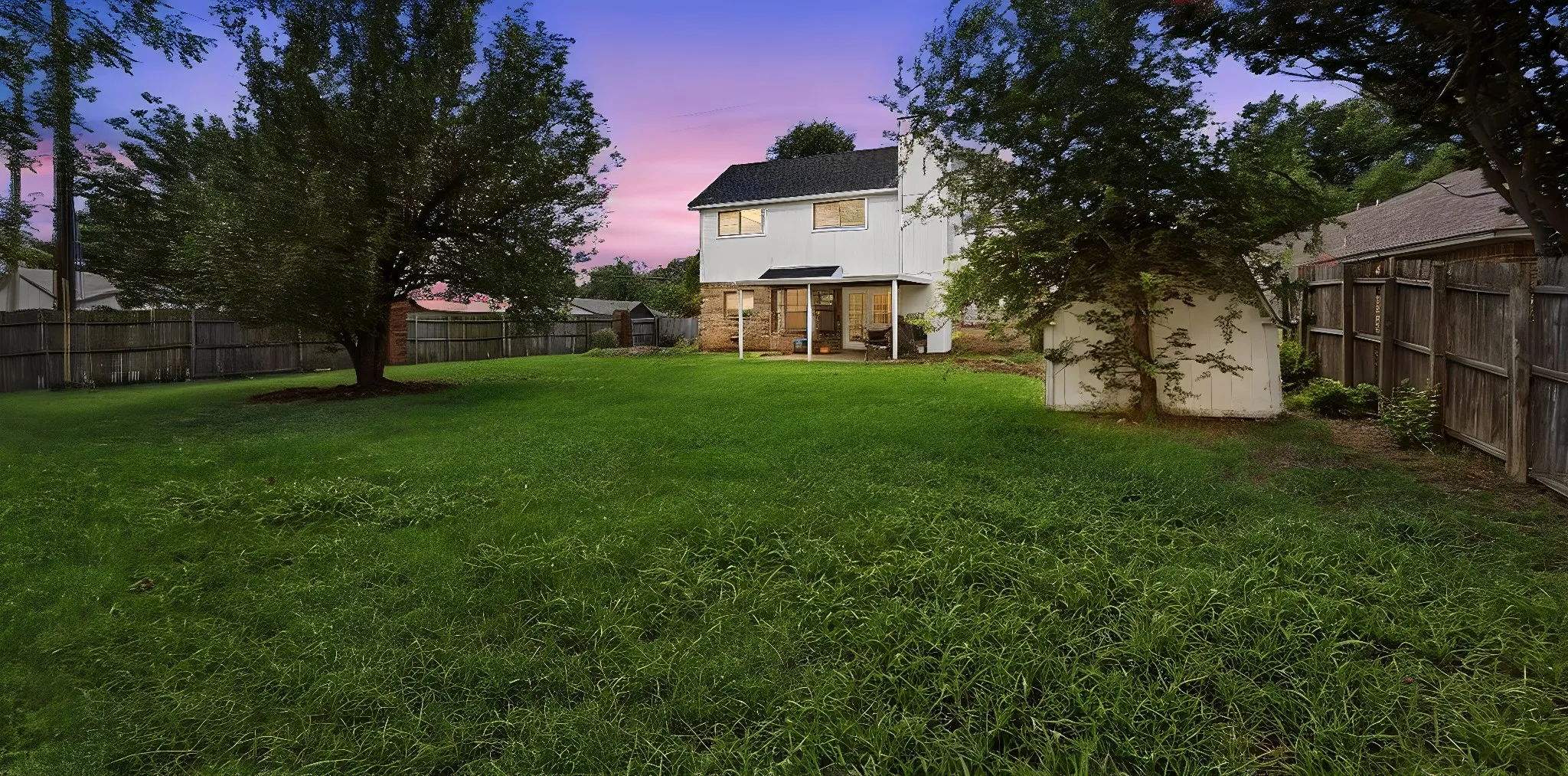 Single Family Residence For Sale in Tarrant County , 6700 Megan Lane, North Richland Hills, Texas 76182, 3 Bedroom, 3 Bathroom, 2 Garage spaces, 1,952 Sqft, built in 1988, mls#21307557, Real Estate Agent in North Richland Hills, Homes For Sale in Tarrant county, Homes For Sale in North Richland Hills, Realtor in North Richland Hills Texas, Real Estate Brokerage Independent Realty Texas, Luminita Cordes Realtor