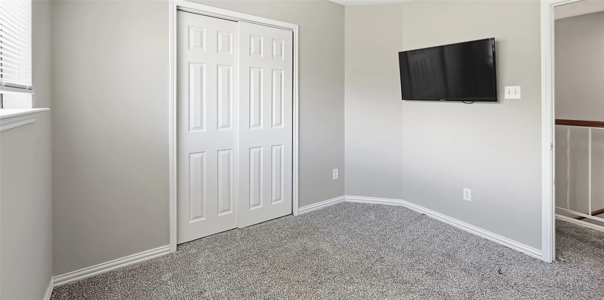 Single Family Residence For Sale in Tarrant County , 6700 Megan Lane, North Richland Hills, Texas 76182, 3 Bedroom, 3 Bathroom, 2 Garage spaces, 1,952 Sqft, built in 1988, mls#21307557, Real Estate Agent in North Richland Hills, Homes For Sale in Tarrant county, Homes For Sale in North Richland Hills, Realtor in North Richland Hills Texas, Real Estate Brokerage Independent Realty Texas, Luminita Cordes Realtor