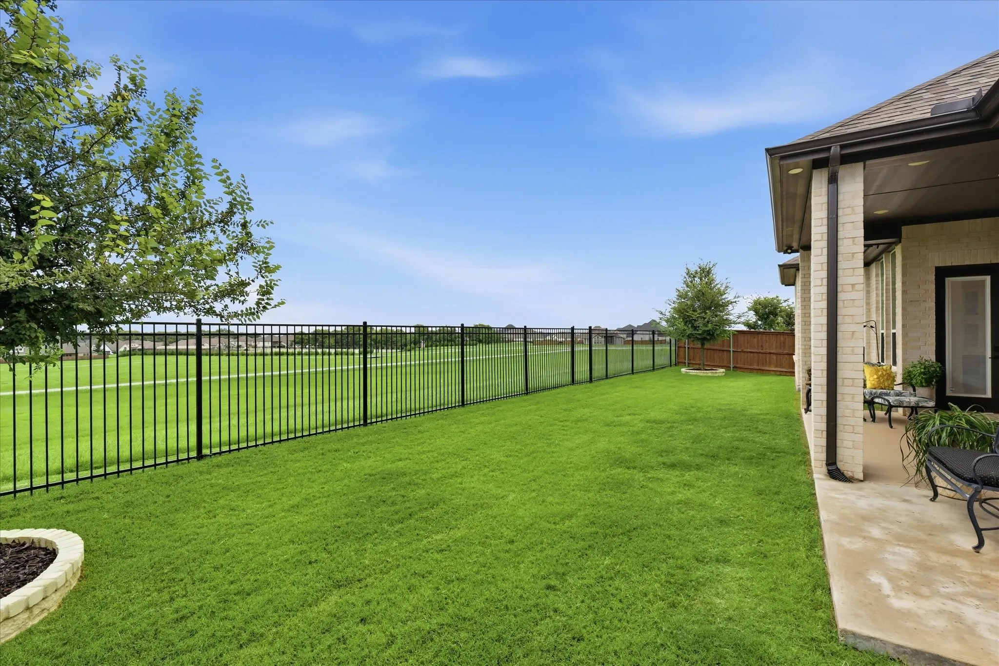Single Family Residence For Sale in Johnson County , 1507 Emberwood Horizon, Mansfield, Texas 76063, 4 Bedroom, 4 Bathroom, 3 Garage spaces, 3,704 Sqft, built in 2022, mls#21307967, Real Estate Agent in Mansfield, Homes For Sale in Johnson county, Homes For Sale in Mansfield, Realtor in Mansfield Texas, Real Estate Brokerage Independent Realty Texas, Luminita Cordes Realtor