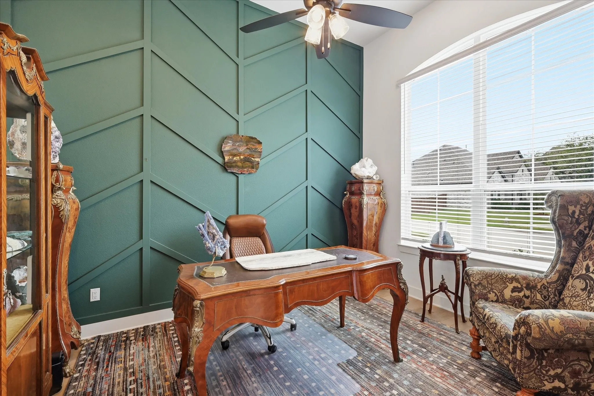 Single Family Residence For Sale in Johnson County , 1507 Emberwood Horizon, Mansfield, Texas 76063, 4 Bedroom, 4 Bathroom, 3 Garage spaces, 3,704 Sqft, built in 2022, mls#21307967, Real Estate Agent in Mansfield, Homes For Sale in Johnson county, Homes For Sale in Mansfield, Realtor in Mansfield Texas, Real Estate Brokerage Independent Realty Texas, Luminita Cordes Realtor