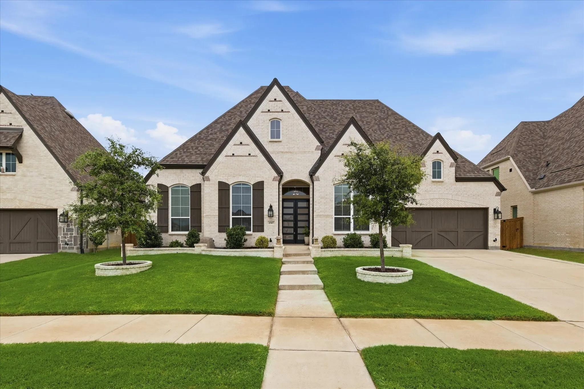 Single Family Residence For Sale in Johnson County , 1507 Emberwood Horizon, Mansfield, Texas 76063, 4 Bedroom, 4 Bathroom, 3 Garage spaces, 3,704 Sqft, built in 2022, mls#21307967, Real Estate Agent in Mansfield, Homes For Sale in Johnson county, Homes For Sale in Mansfield, Realtor in Mansfield Texas, Real Estate Brokerage Independent Realty Texas, Luminita Cordes Realtor