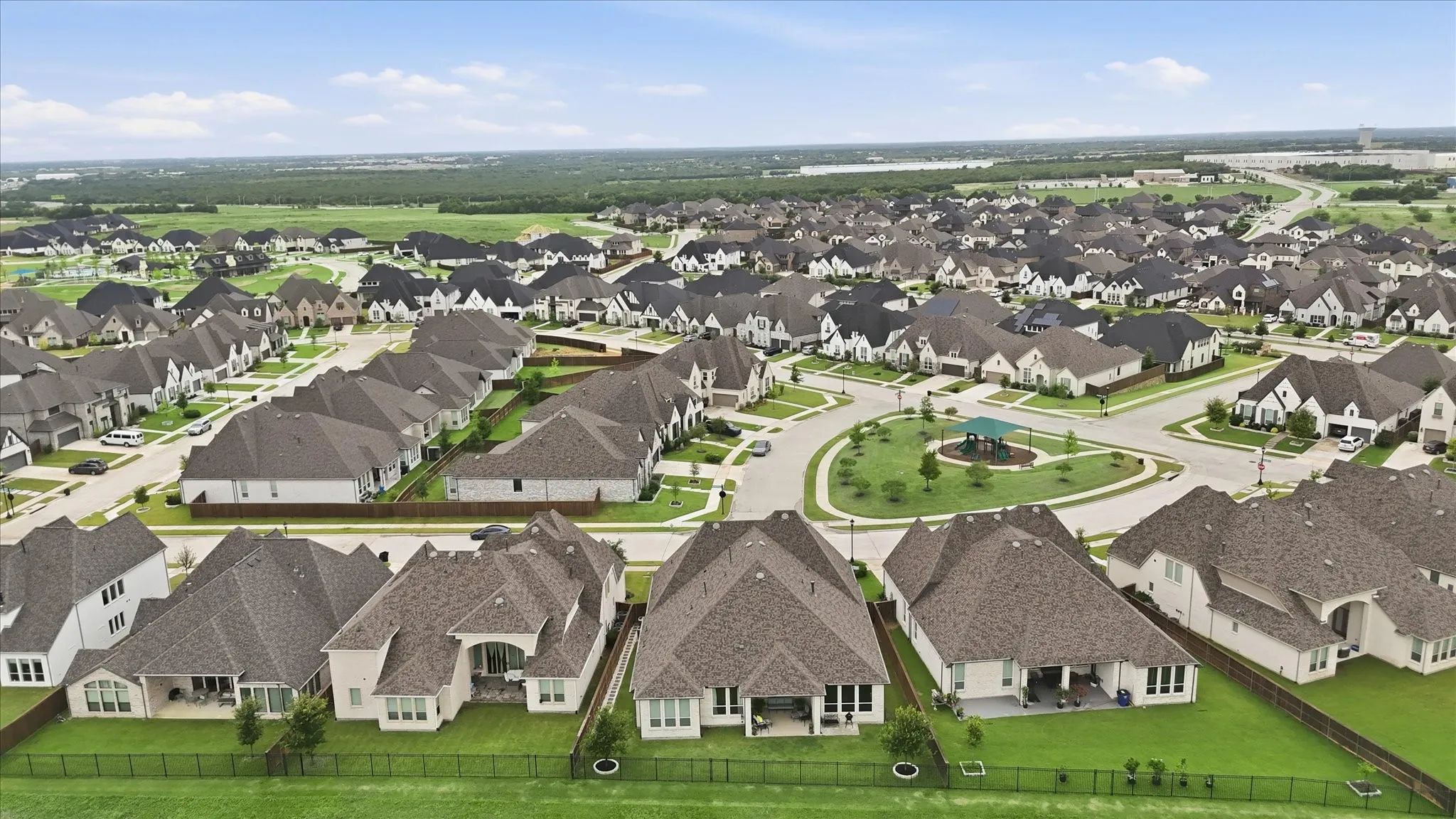 Single Family Residence For Sale in Johnson County , 1507 Emberwood Horizon, Mansfield, Texas 76063, 4 Bedroom, 4 Bathroom, 3 Garage spaces, 3,704 Sqft, built in 2022, mls#21307967, Real Estate Agent in Mansfield, Homes For Sale in Johnson county, Homes For Sale in Mansfield, Realtor in Mansfield Texas, Real Estate Brokerage Independent Realty Texas, Luminita Cordes Realtor